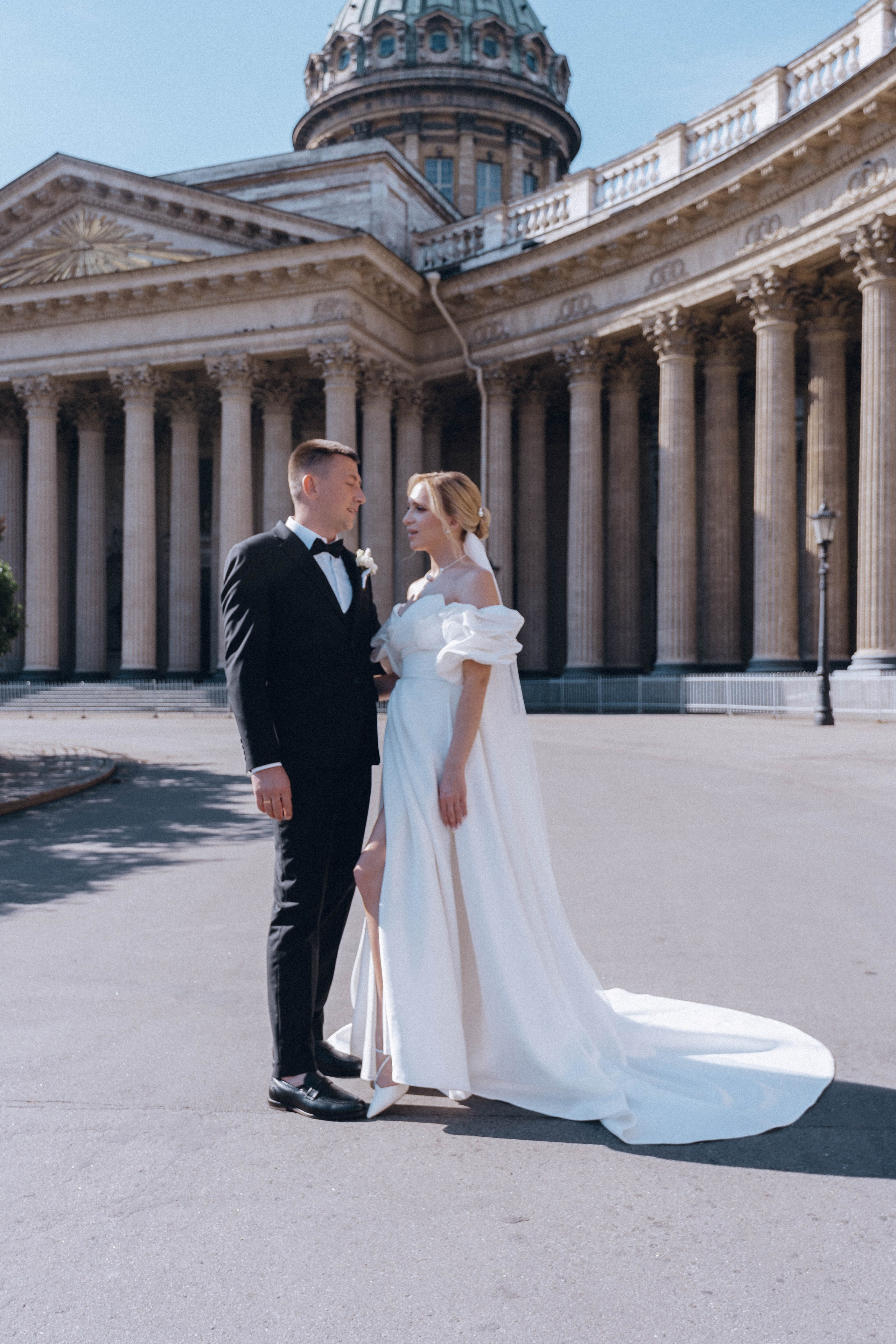 СВАДЕНБНАЯ СЬЕМКА НА КАТЕРЕ ПО КАНАЛАМ САНКТ-ПЕТЕРБУРГА И В АКВАТОРИИ НЕВЫ. Профессиональный фотограф, Санкт-Петербург — Виктория Богомолова