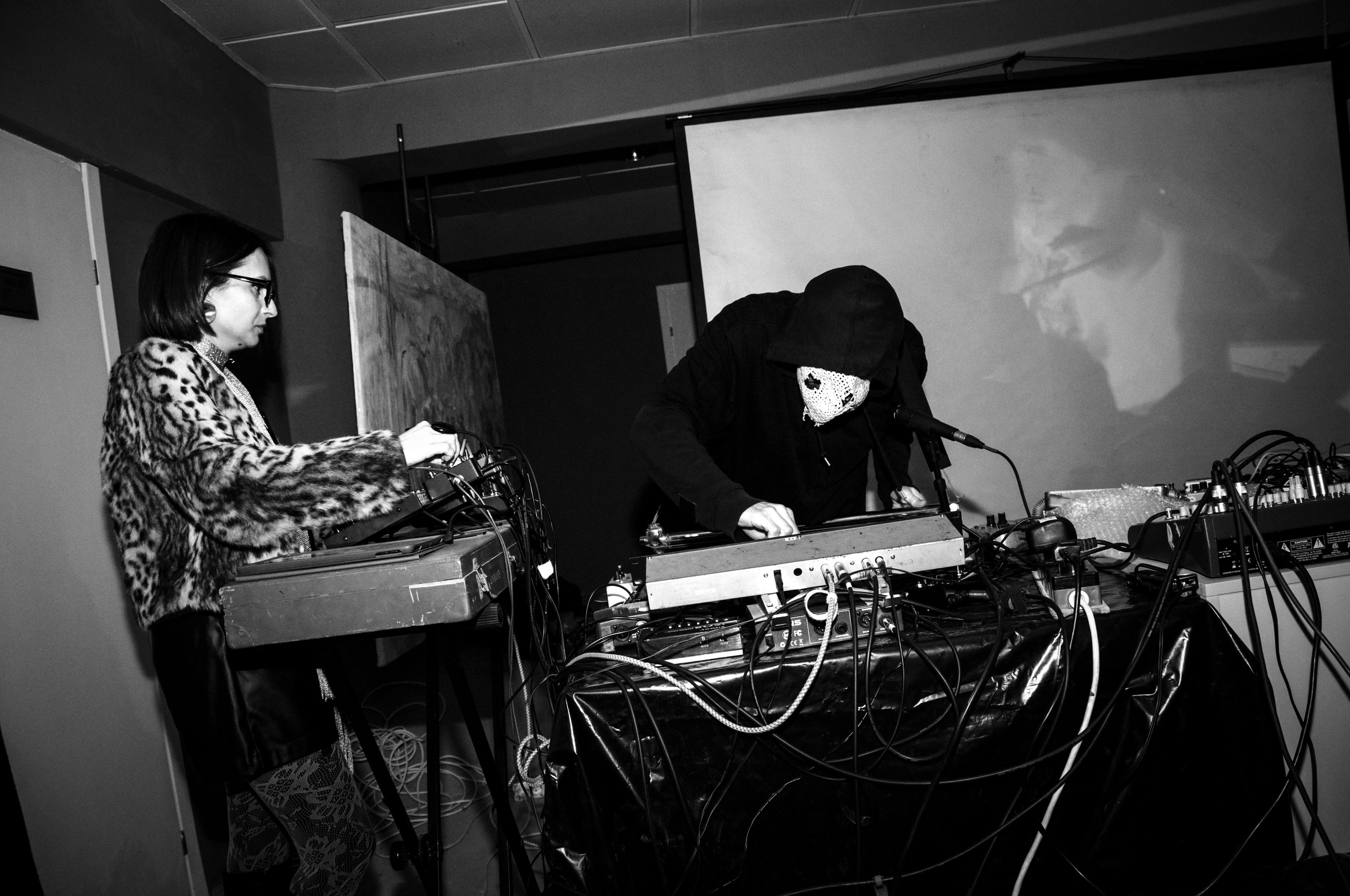 NOISE vs. ГЛАМУР 2026 Севастополь. Репортажный фотограф в Симферополе Зареев Иван