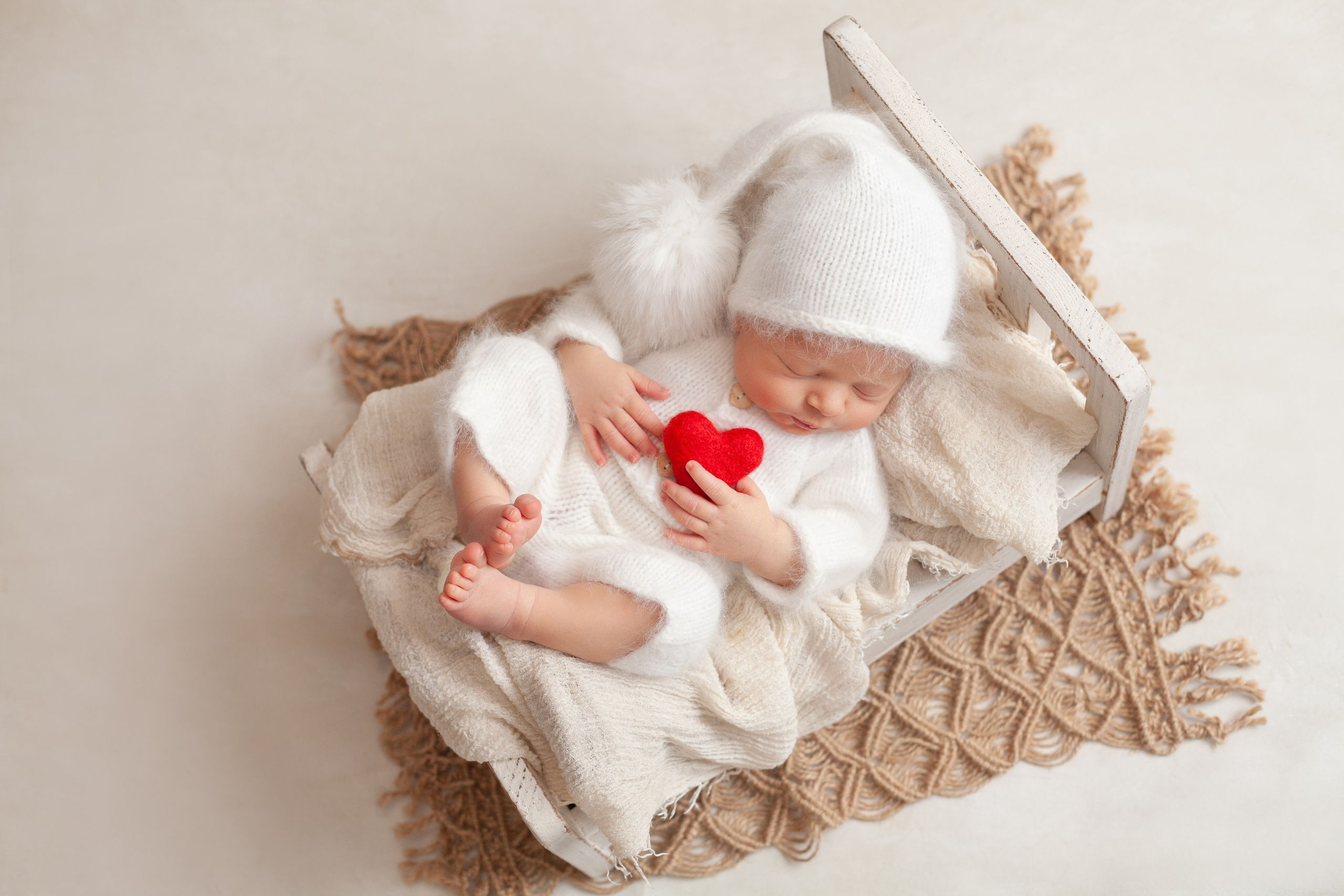 PH @newborn_flower. Retoucher Aleksmokh