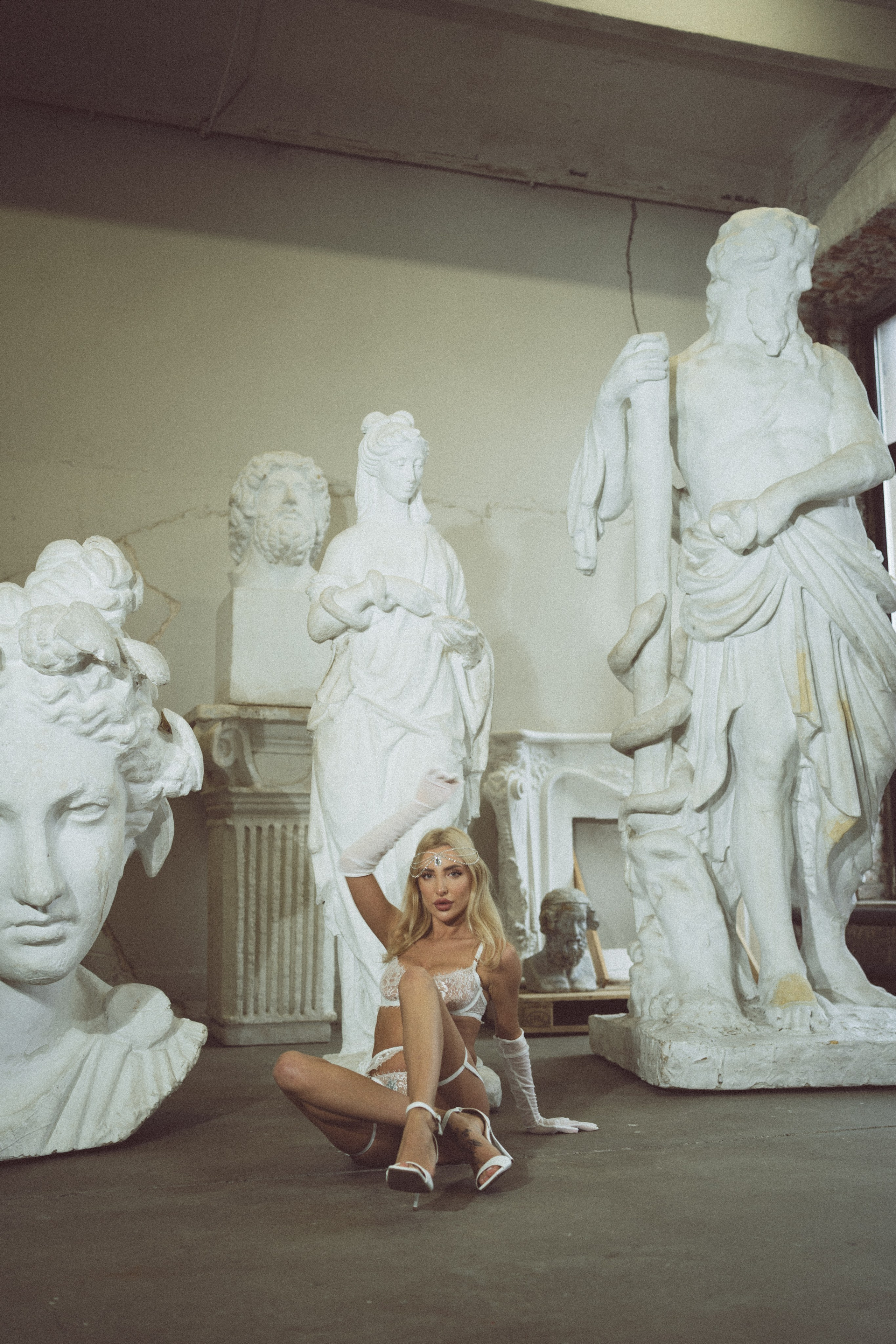 ФОТОСЕСИСИЯ В СТУДИИ ДЛЯ ДЕВУШКИ. Профессиональный фотограф, Санкт-Петербург — Виктория Богомолова