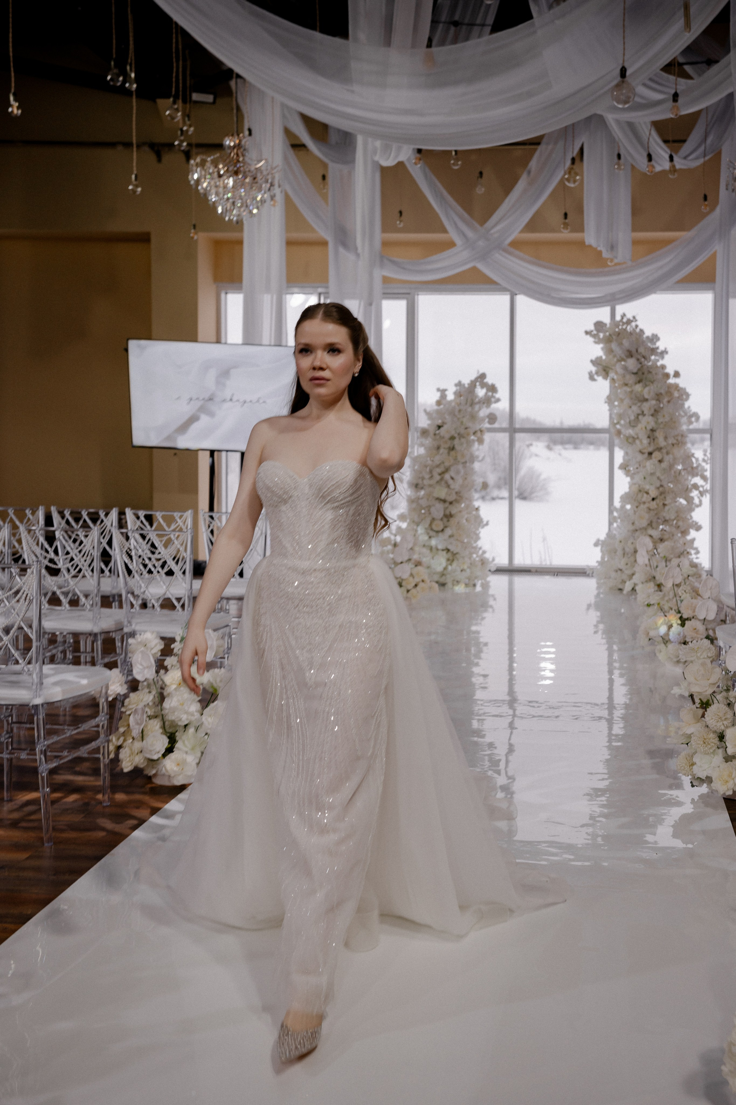 СВАДЕБНАЯ СЬЕМКА СБОРОВ В ОТЕЛЕ И ВЫЕЗД НА ЦЕРЕМОНИЮ (СНЯТО В СИБИРЕ В НИЖНЕВАРТОВСКЕ). Профессиональный фотограф, Санкт-Петербург — Виктория Богомолова