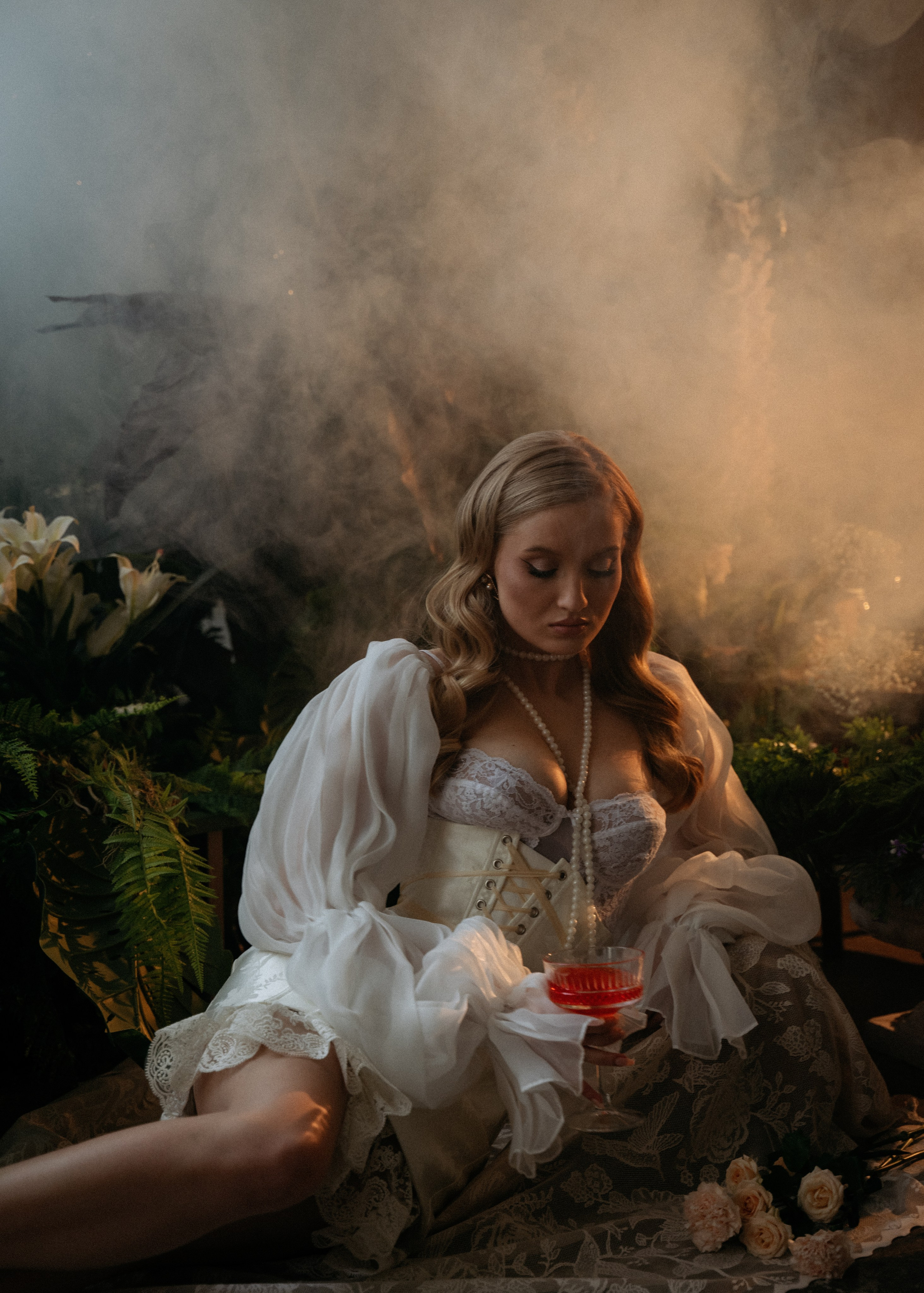 Невеста на пикнике в замке