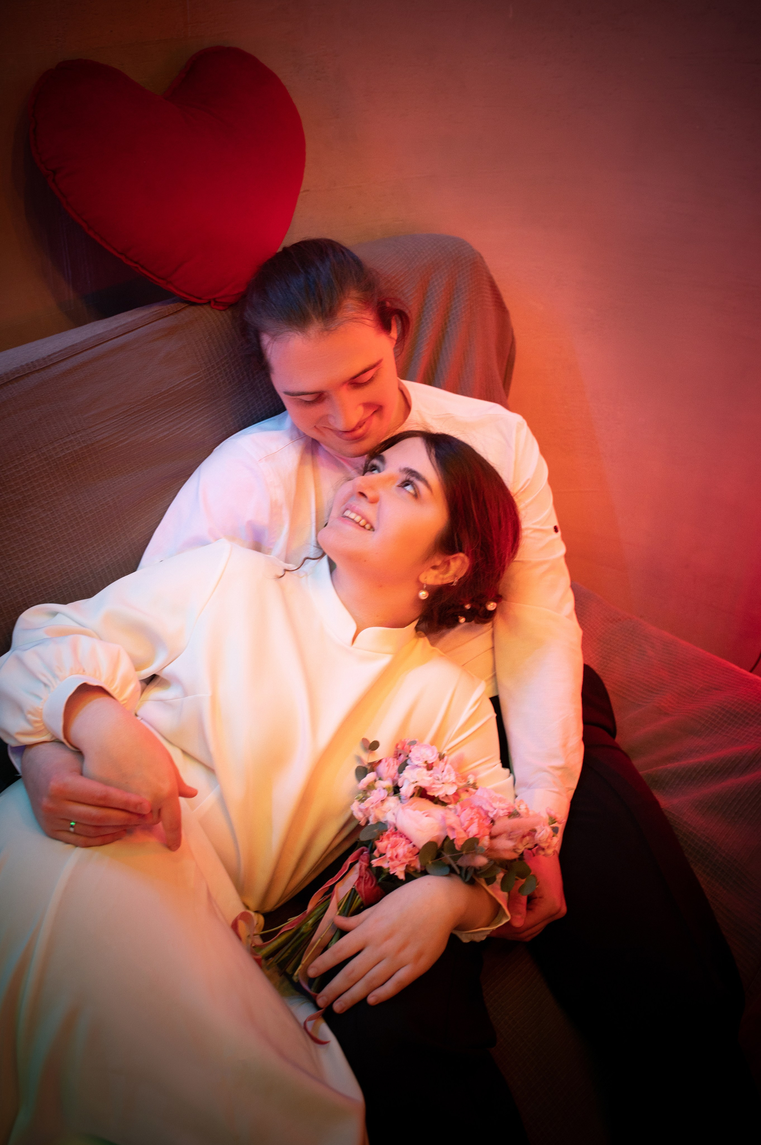 Свадебное love story в лофте. Семейный фотограф в Москве Ольга Барсукова