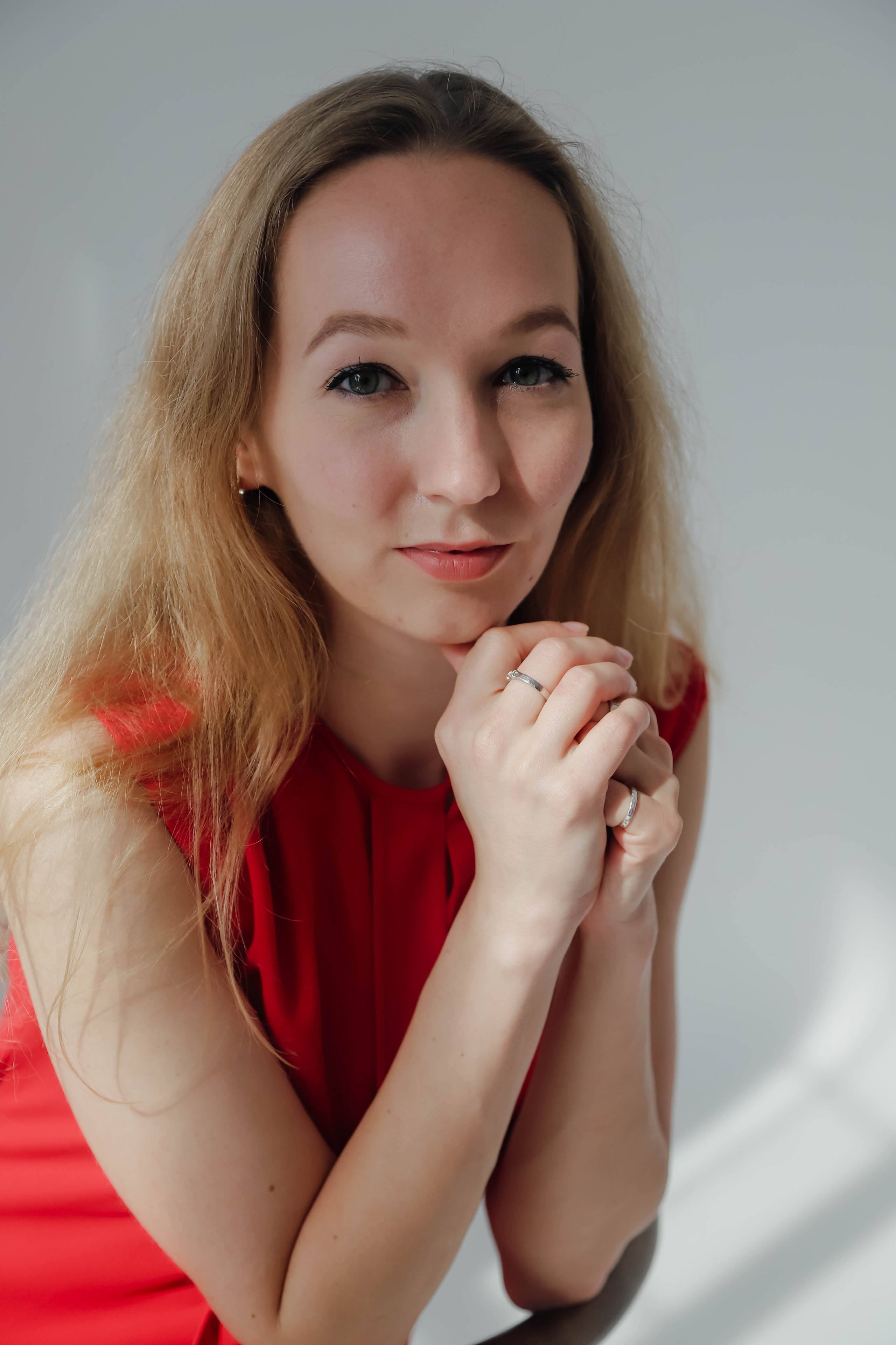 Деловая студийная фотосессия для Алины. Свадебный, семейный, детский фотограф в Сочи Виолетта Александрова