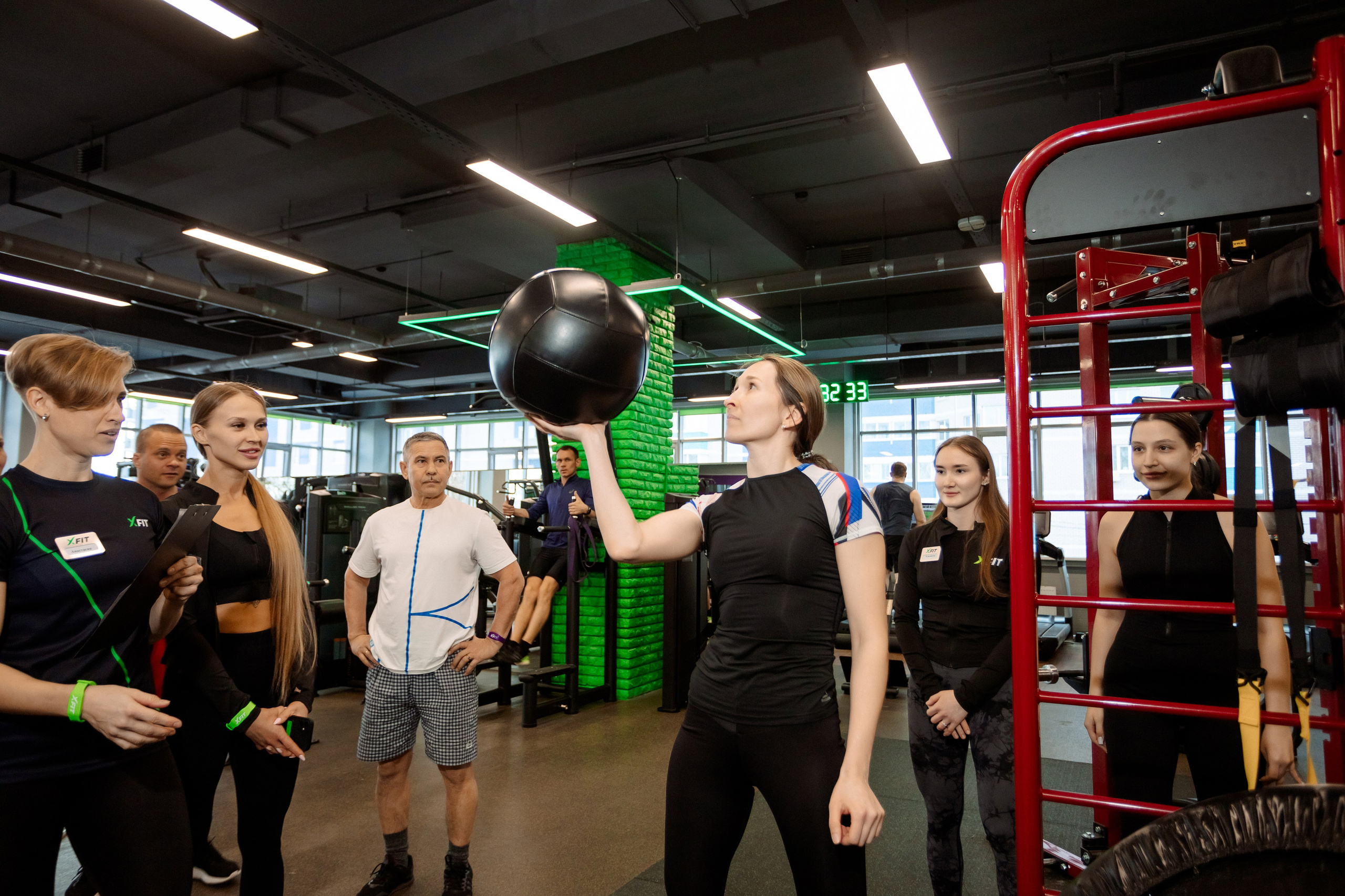 РЕПОРТАЖ: ФИТНЕСС-КЛУБ X-FIT. Профессиональный фотограф в Ижевске Леша Петров