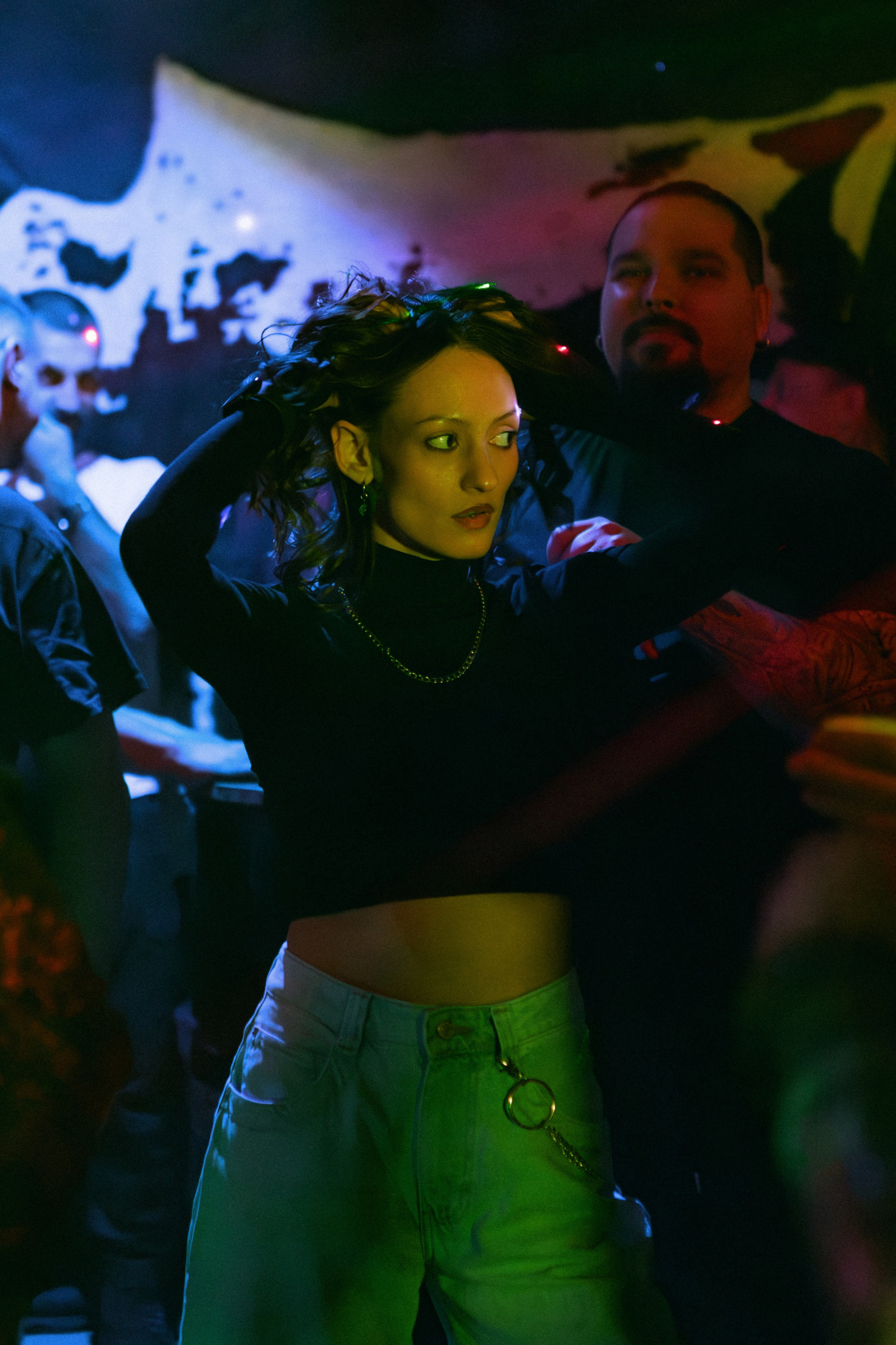 Бэкстейдж со съёмок фильма «Третья смена». Фотограф Александр Закадычный | Таганрог