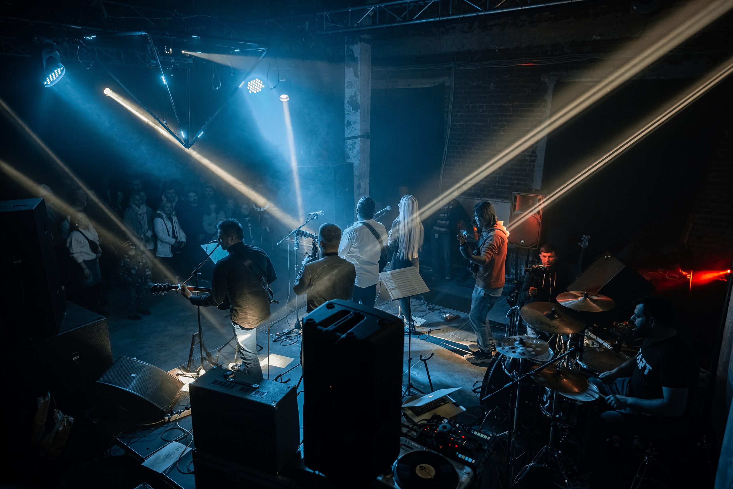 Концерт «Свои рядом». Oleg Petrov — Photographer in Minsk