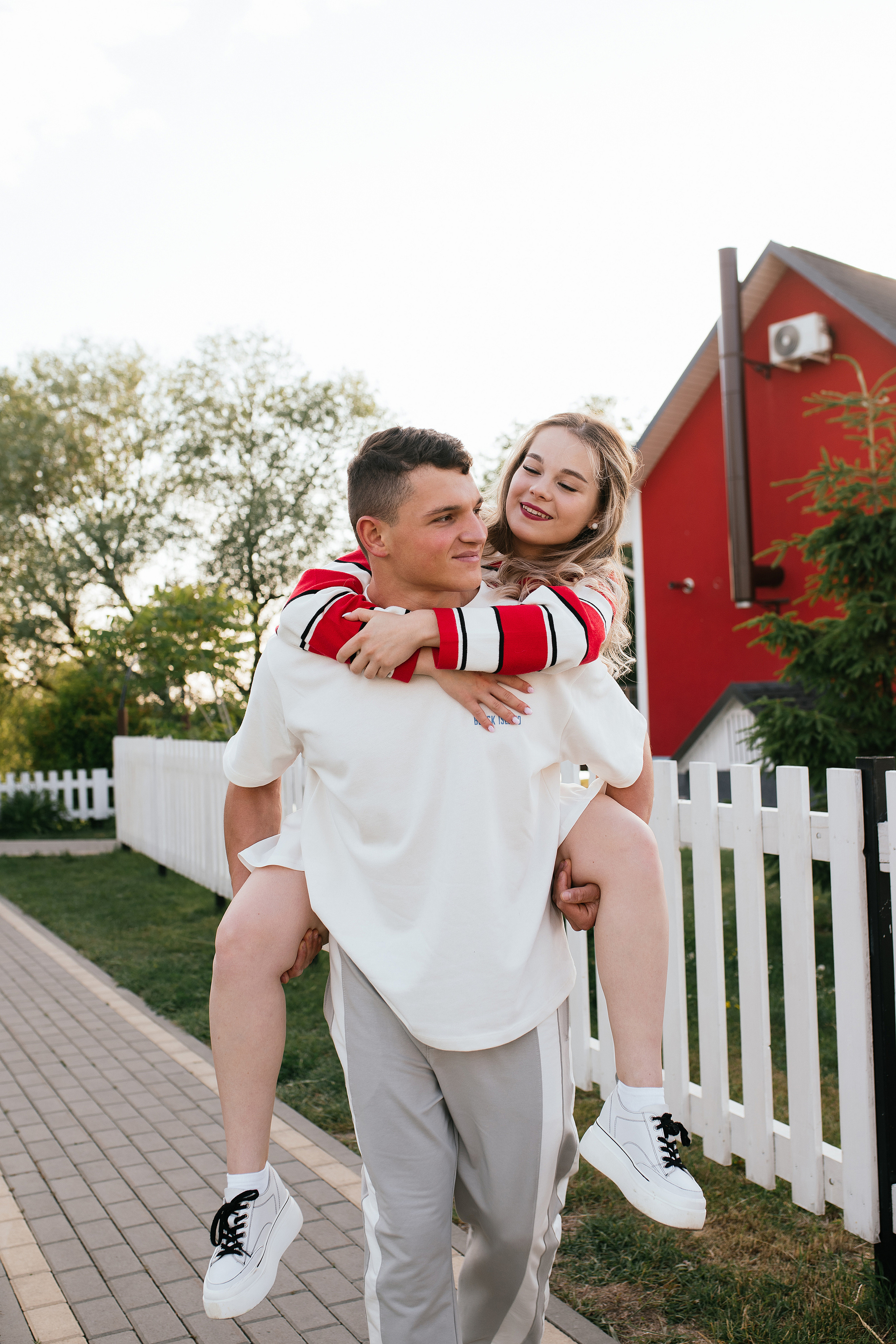 Артем и Алина. Свадебный, семейный фотограф в Рязани Лена Брант