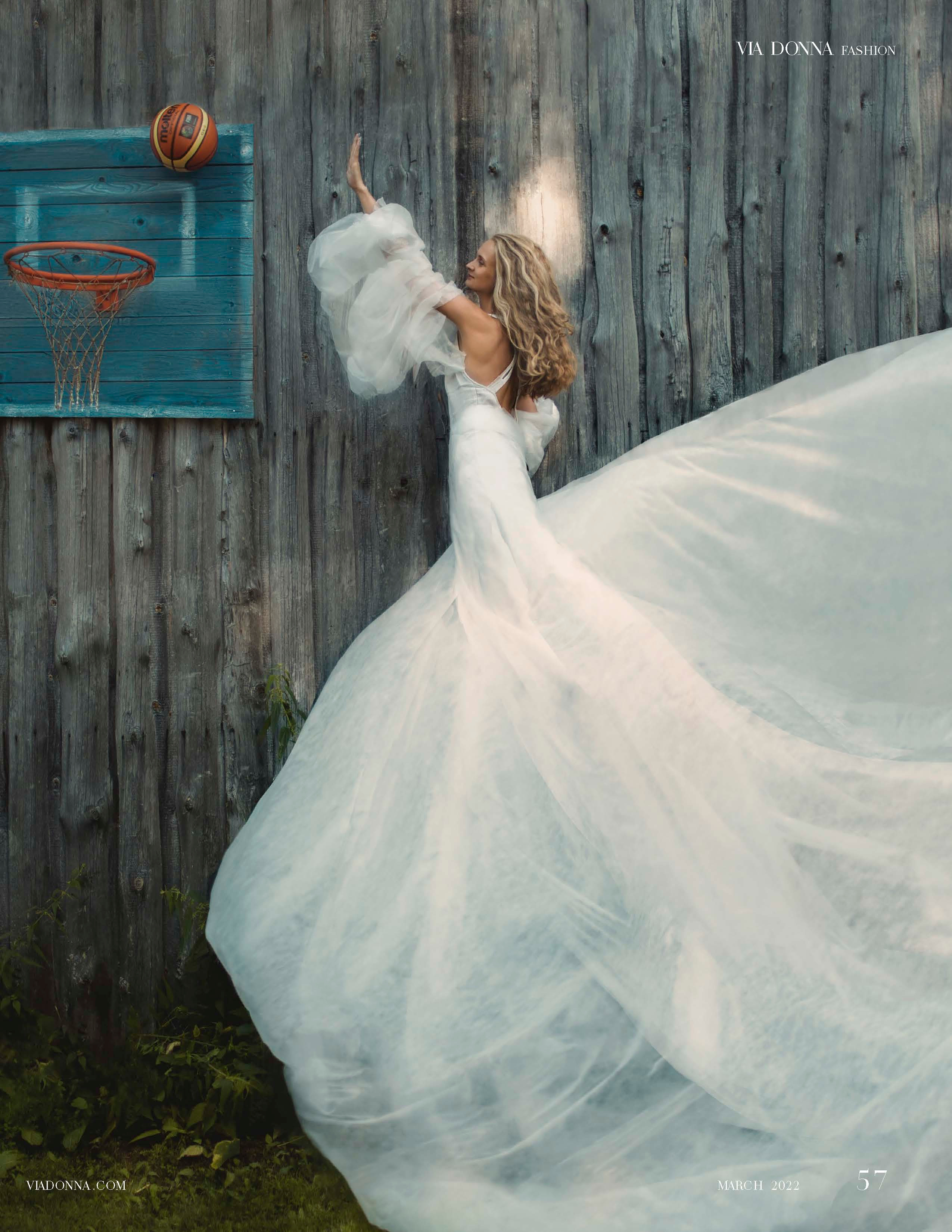 VIA DONNA. Reportage, architectural, fine art photographer Lena Melnikova in Moscow