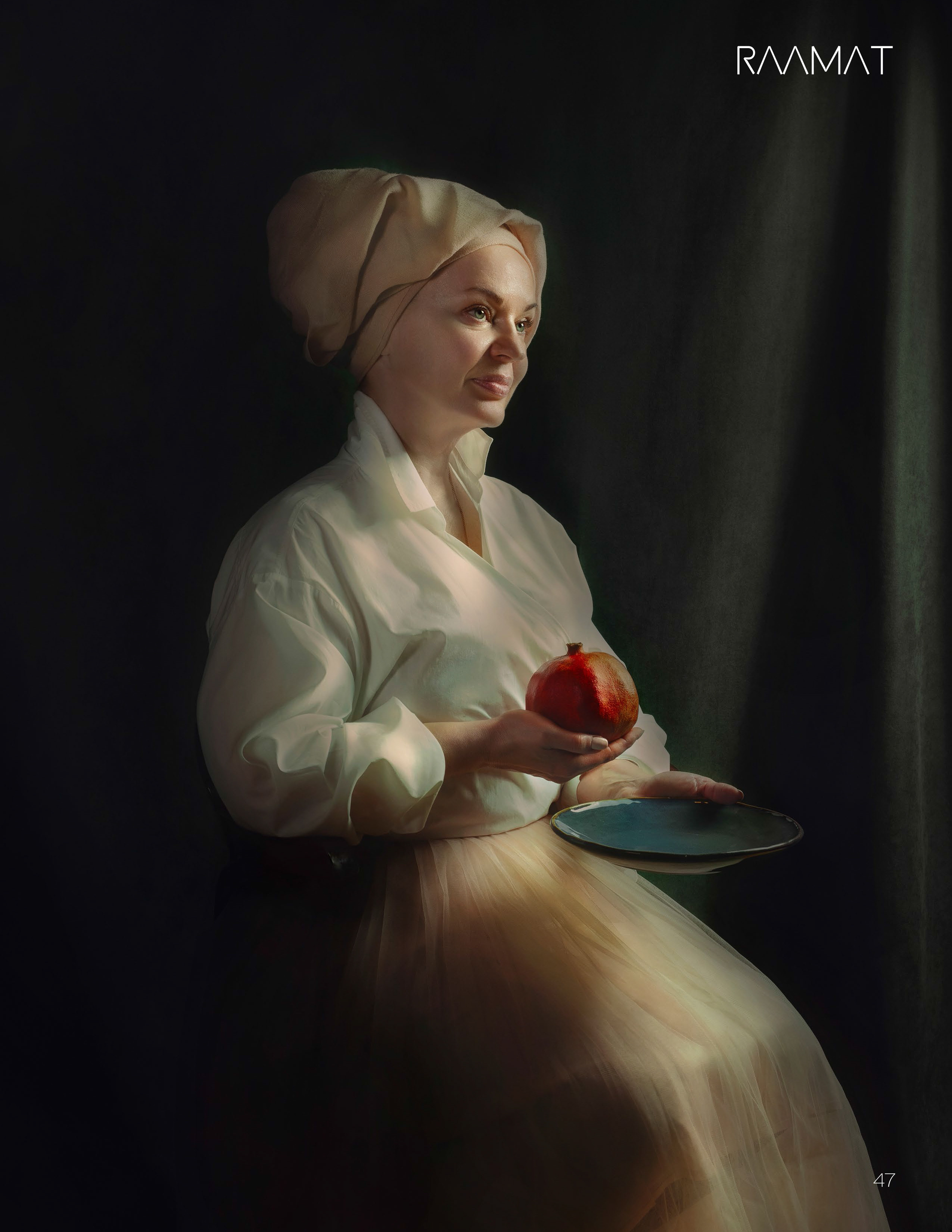 RAAMAT. Reportage, architectural, fine art photographer Lena Melnikova in Moscow