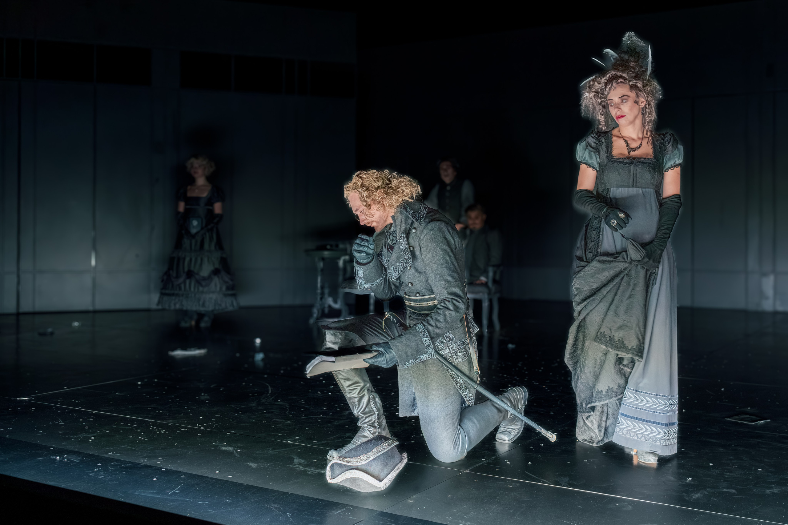 Театр Вахтангова: Пуф, или ложь и истина. Сайт фотографа Сергея Абрамова