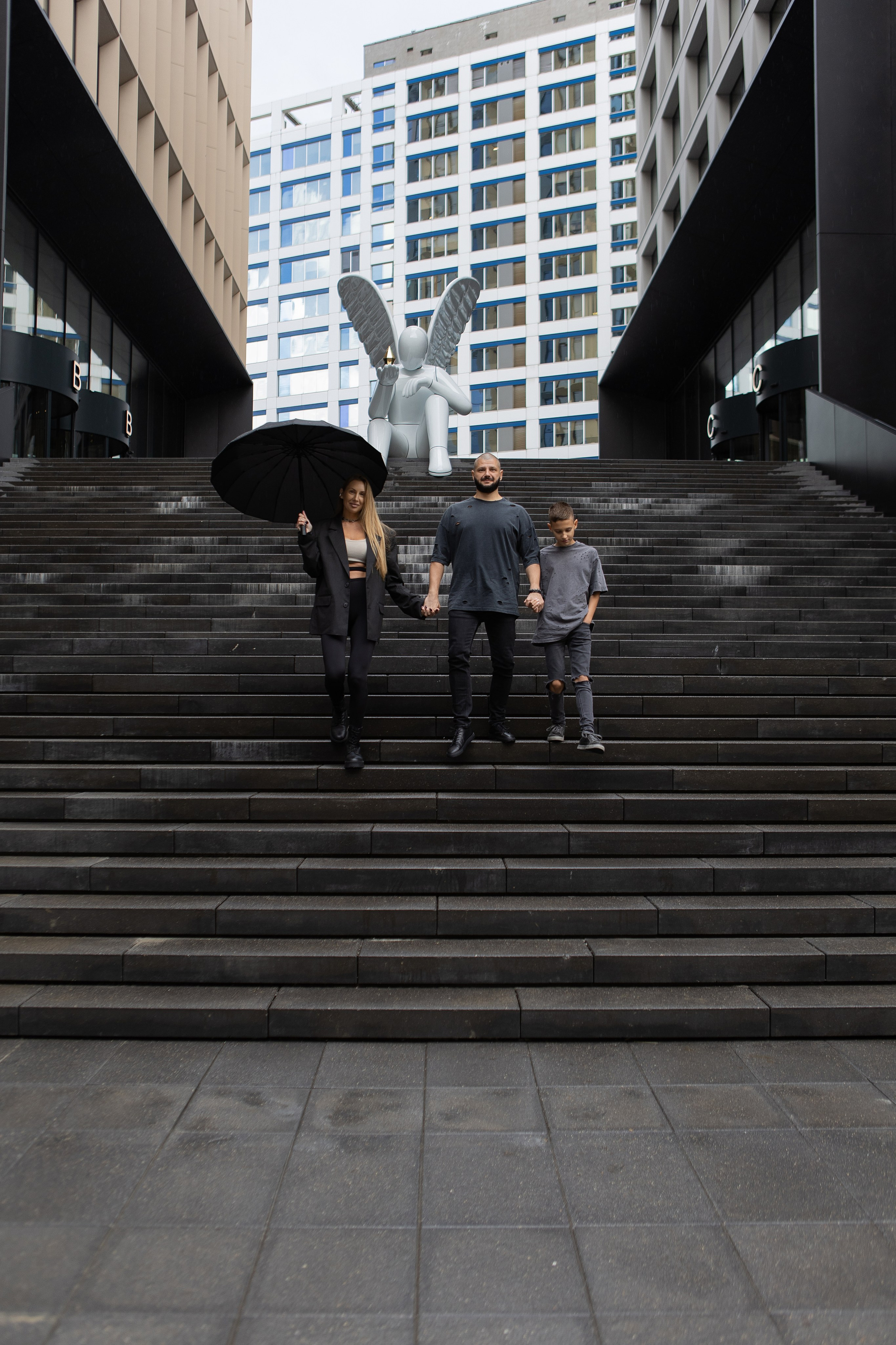 Семейная фотосессия в городе. Фотограф в Москве Таша Логинова