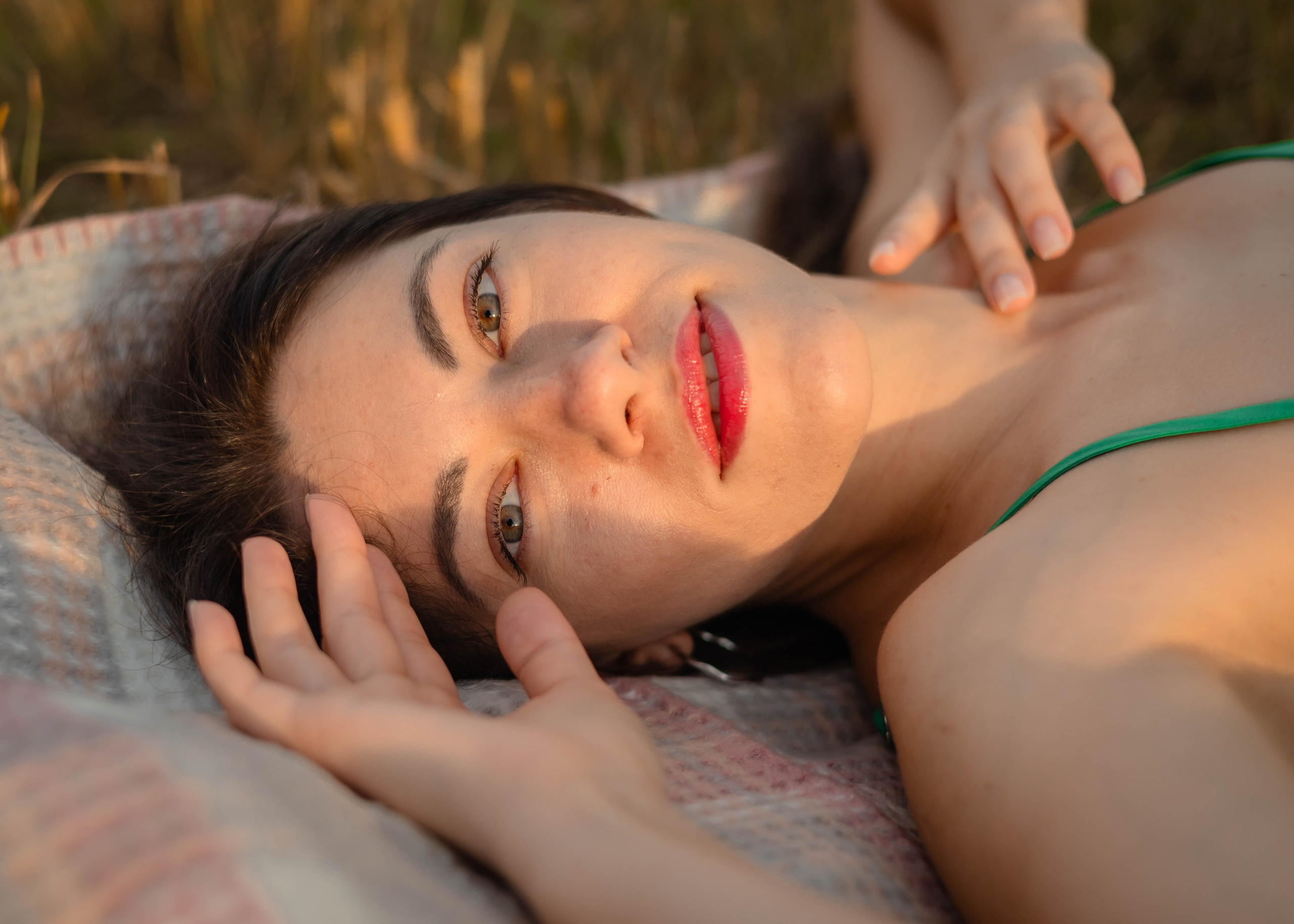 Анастасия. Закат в поле. Портретный фотограф Панферова Регина г. Санкт-Петербург, г. Казань