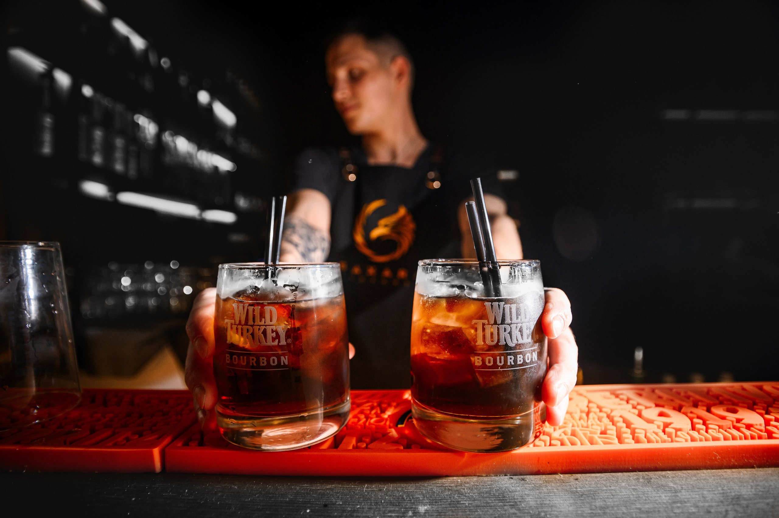 Клубы/Бары. Максим Комаров — Профессиональный фотограф