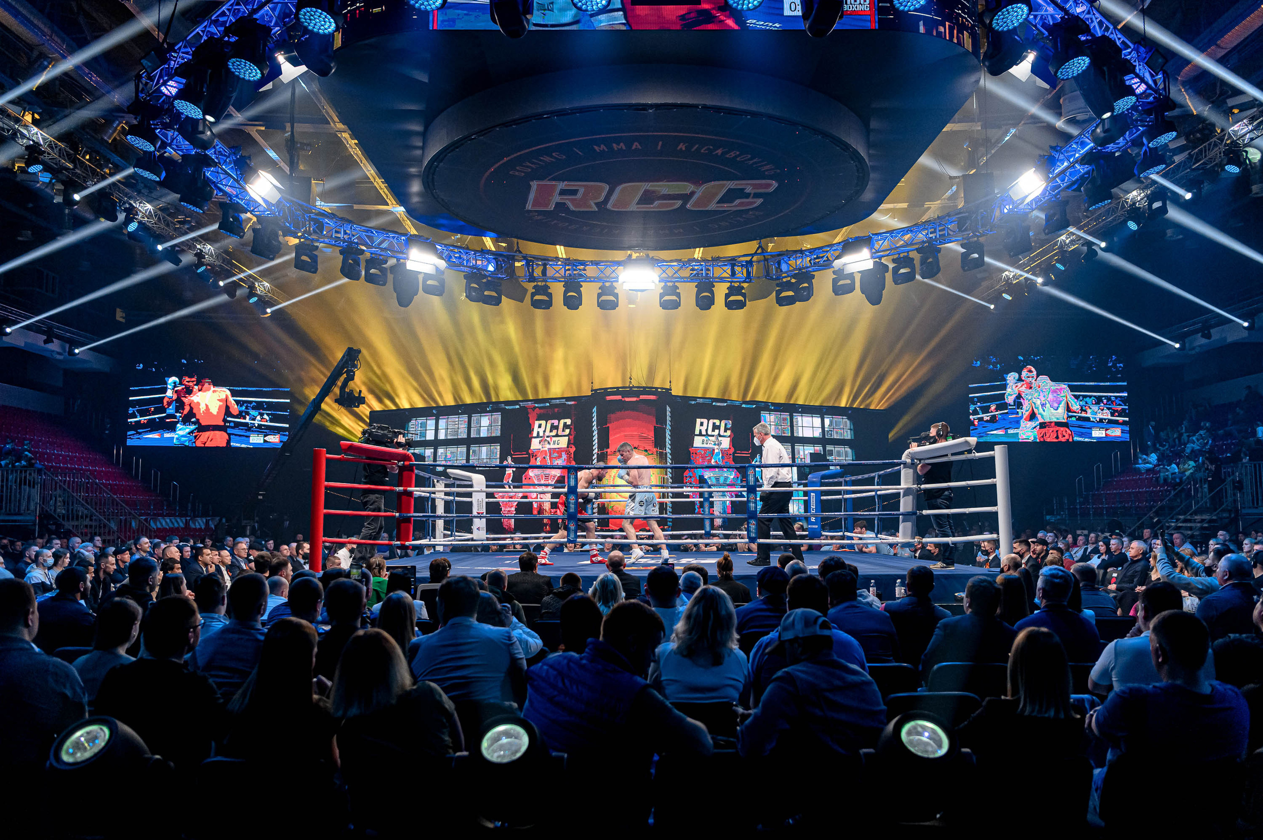 RCC Boxing. Максим Комаров — Профессиональный фотограф