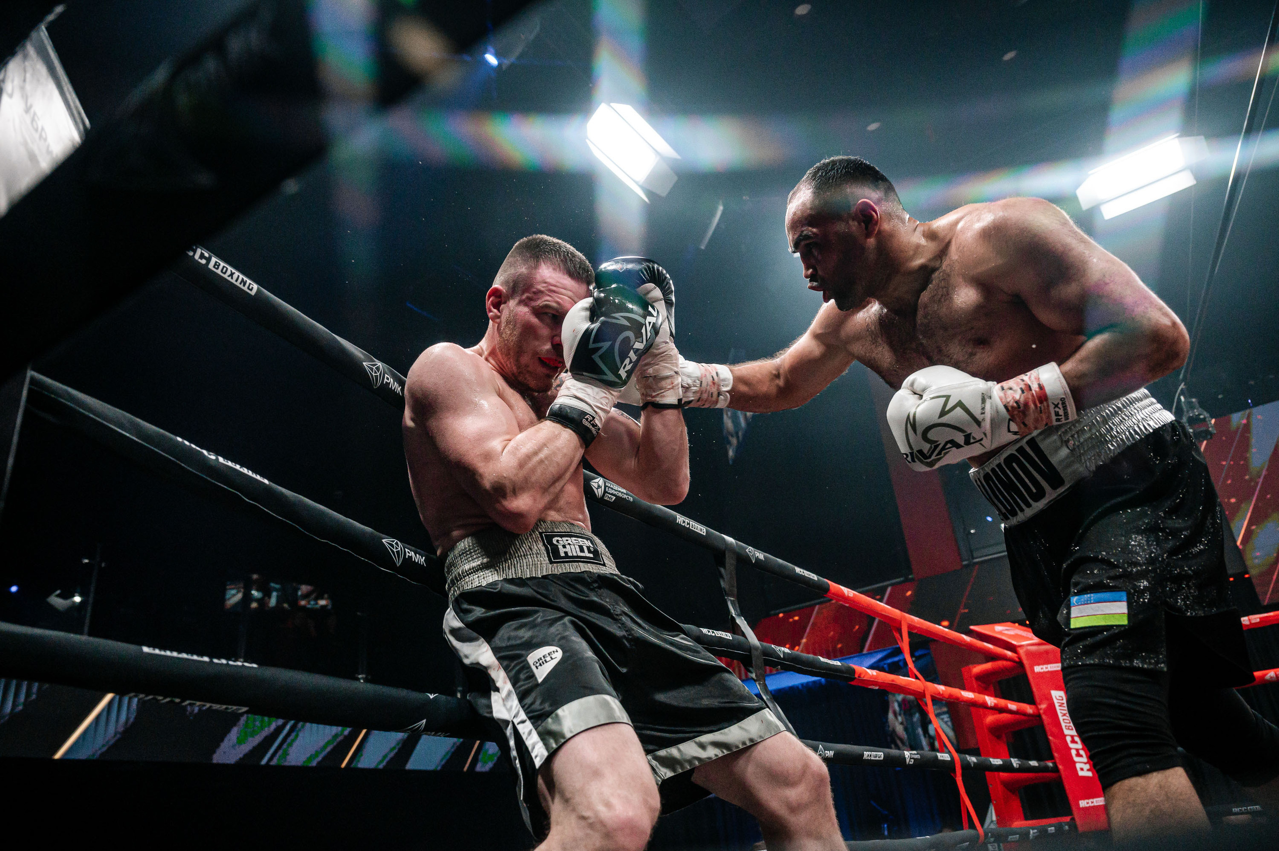 RCC Boxing. Максим Комаров — Профессиональный фотограф