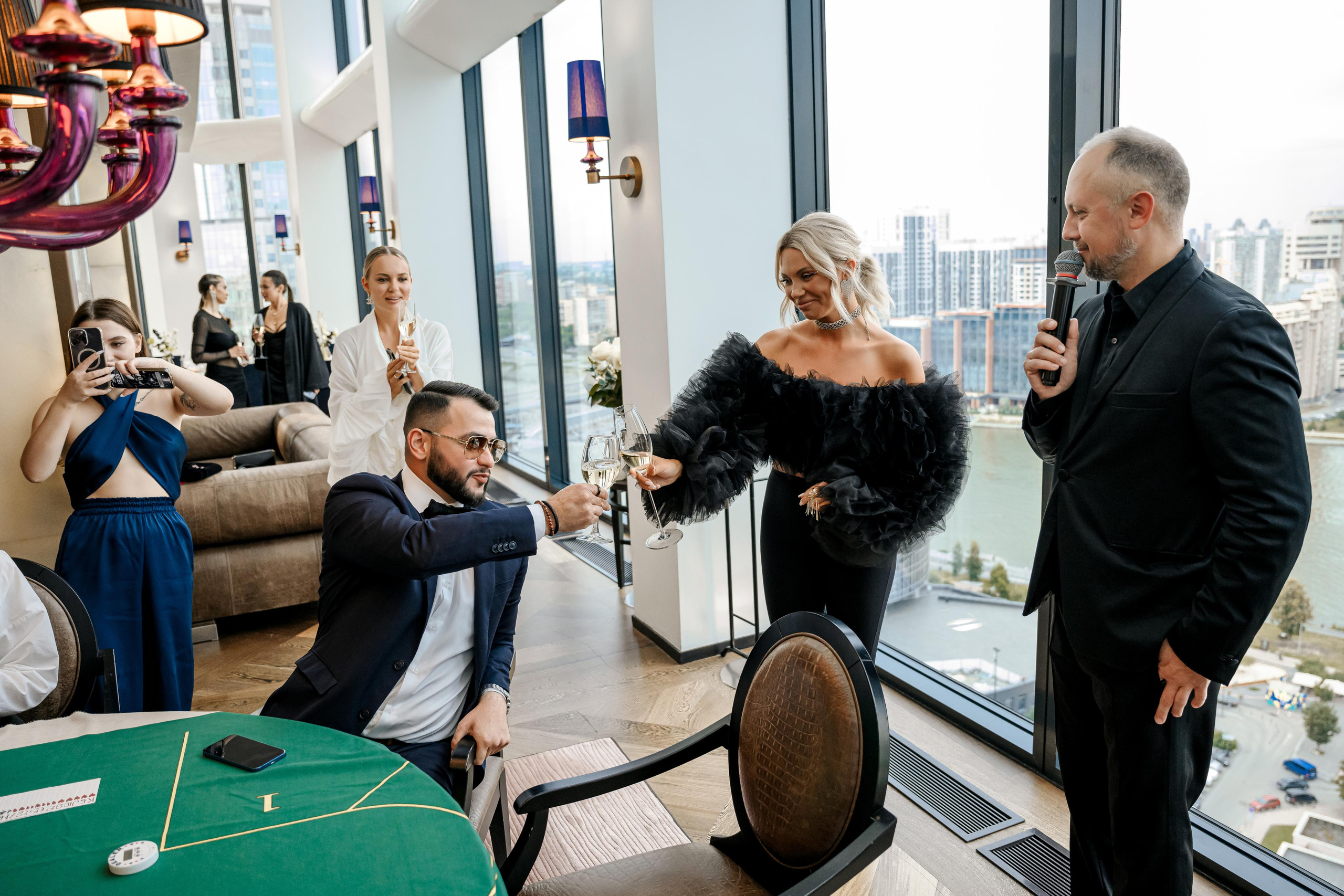 Happy Birthday Блогера Алены Голосновой. Максим Комаров — Профессиональный фотограф