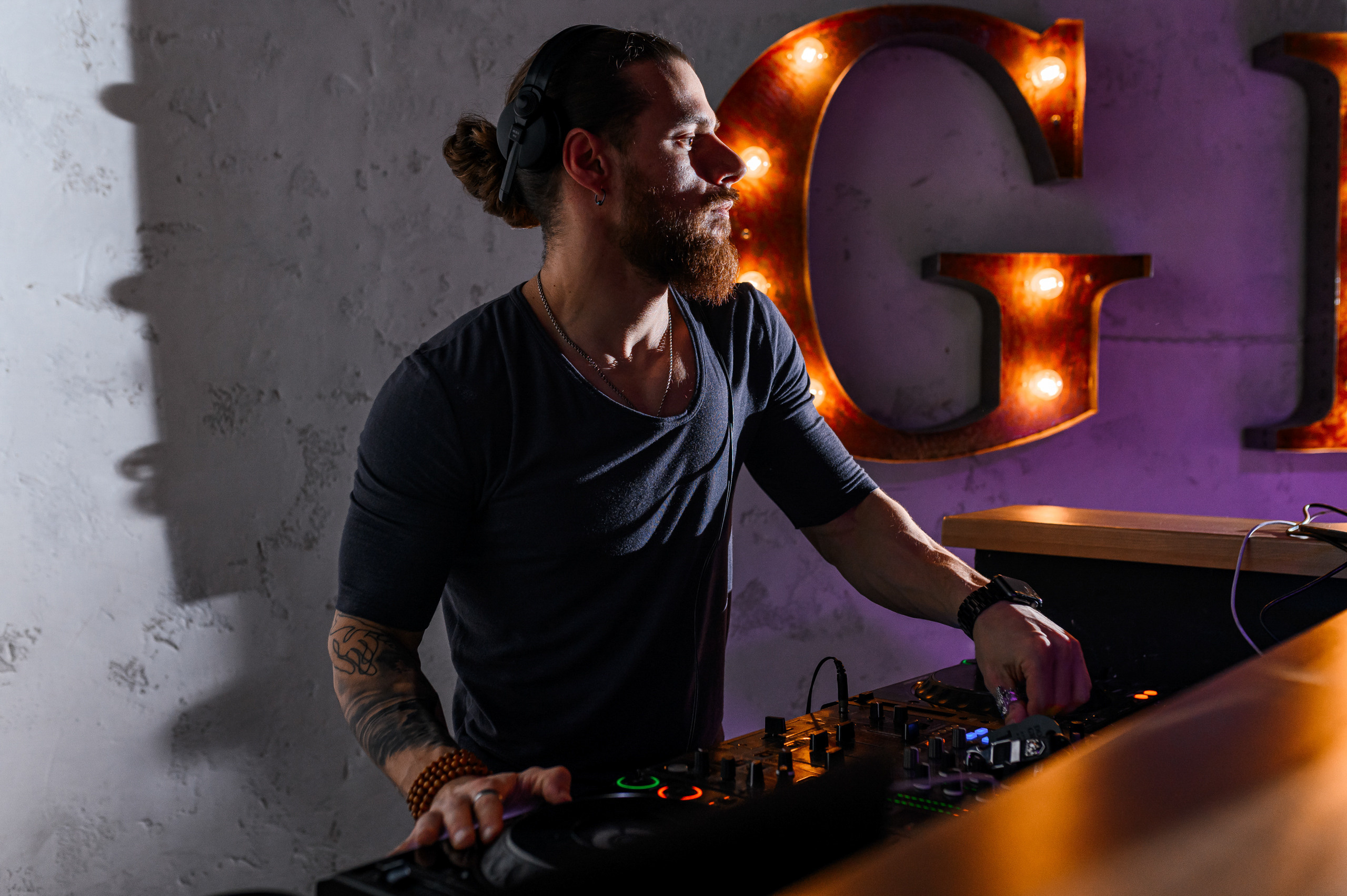 Клубы/Бары. Максим Комаров — Профессиональный фотограф