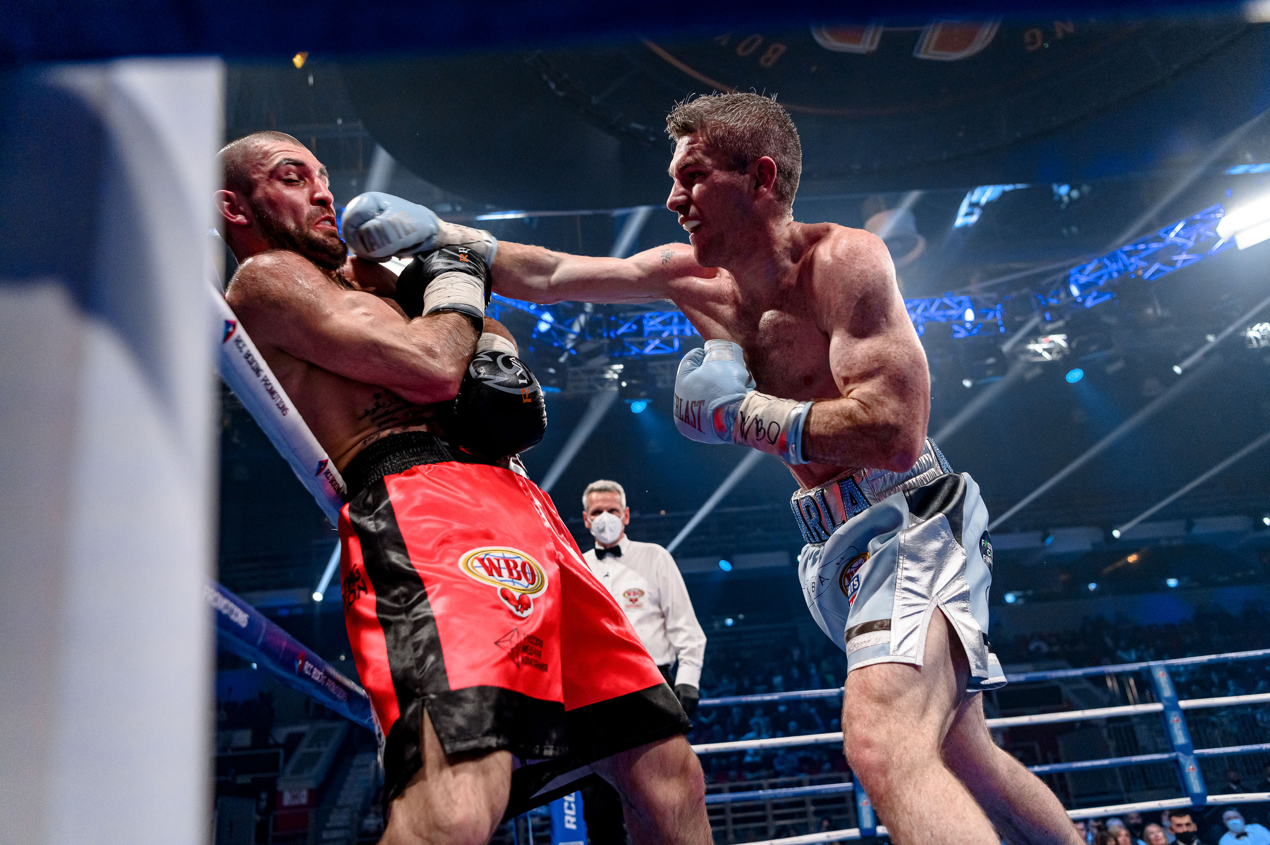 RCC Boxing. Максим Комаров — Профессиональный фотограф