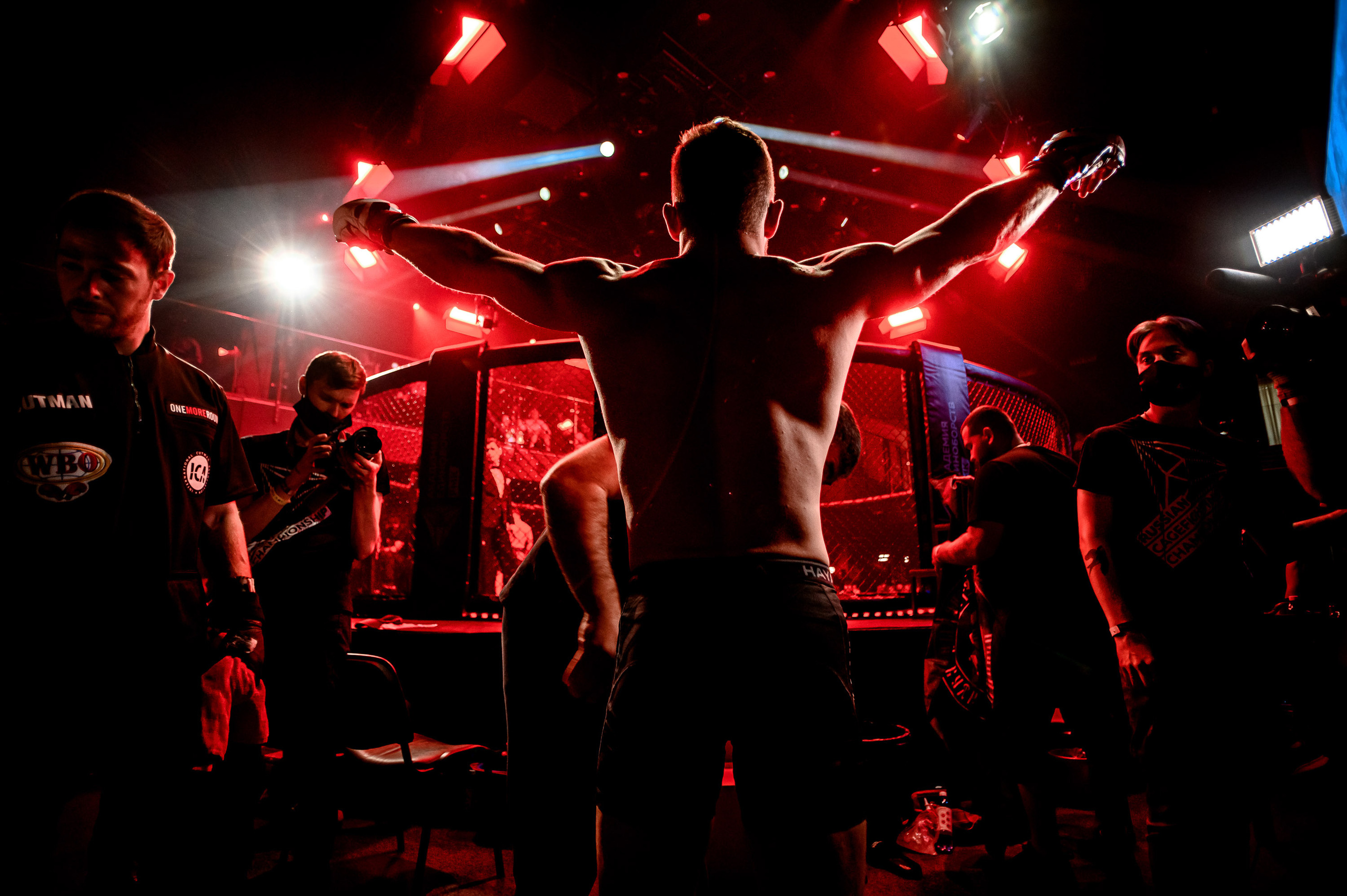 RCC MMA. Максим Комаров — Профессиональный фотограф