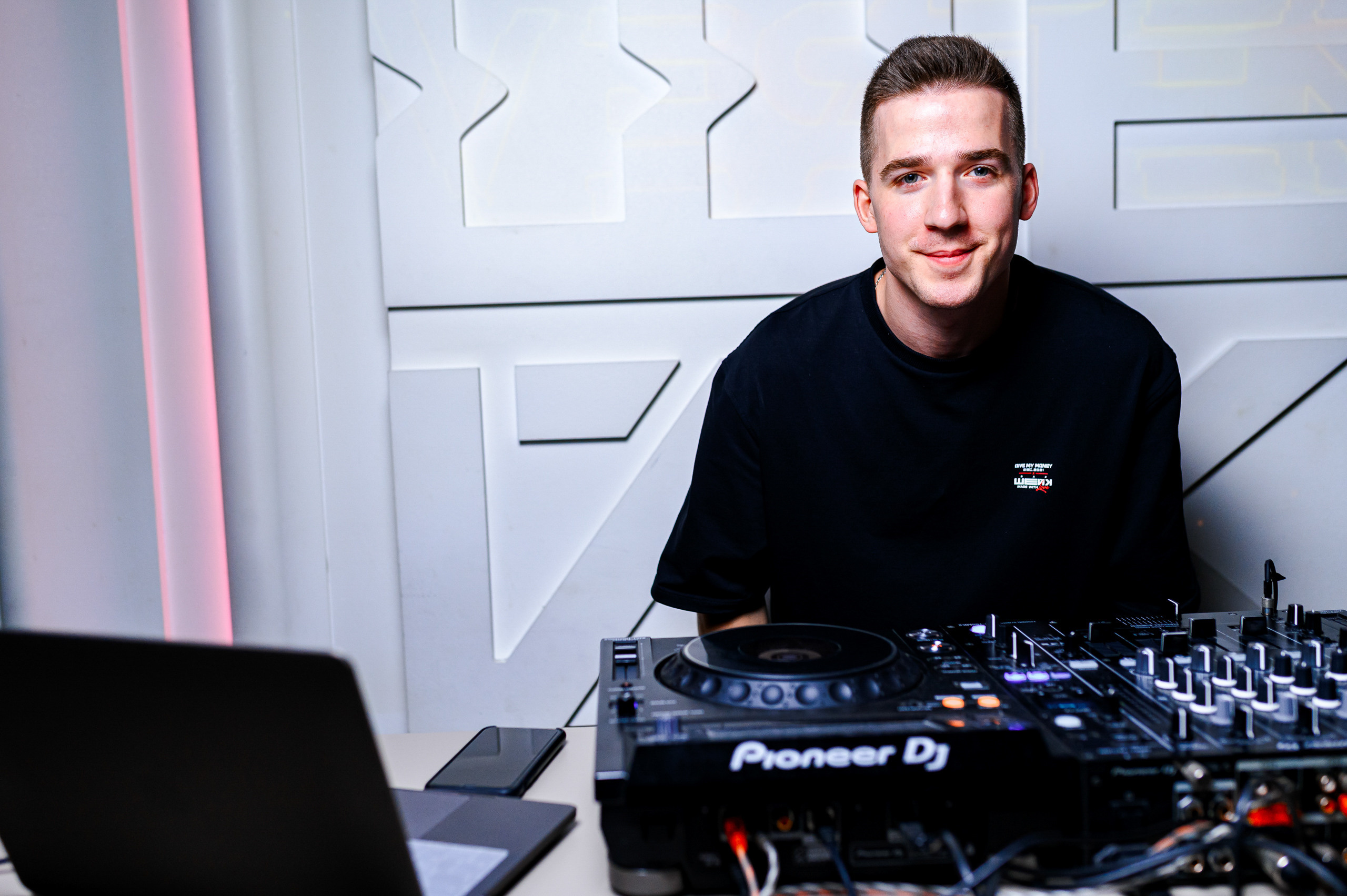 Клубы/Бары. Максим Комаров — Профессиональный фотограф