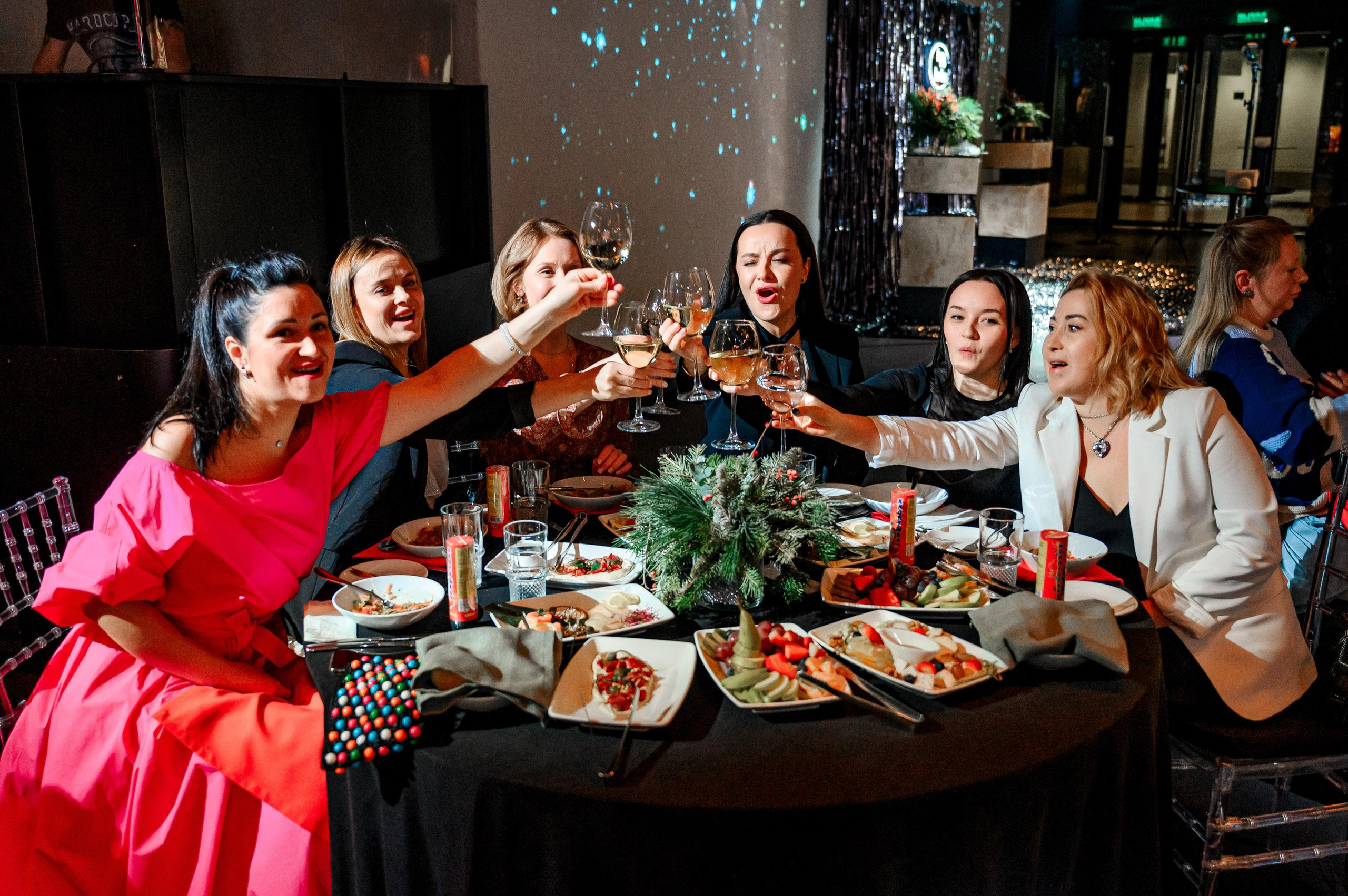 Покровский пассаж 2023. Максим Комаров — Профессиональный фотограф