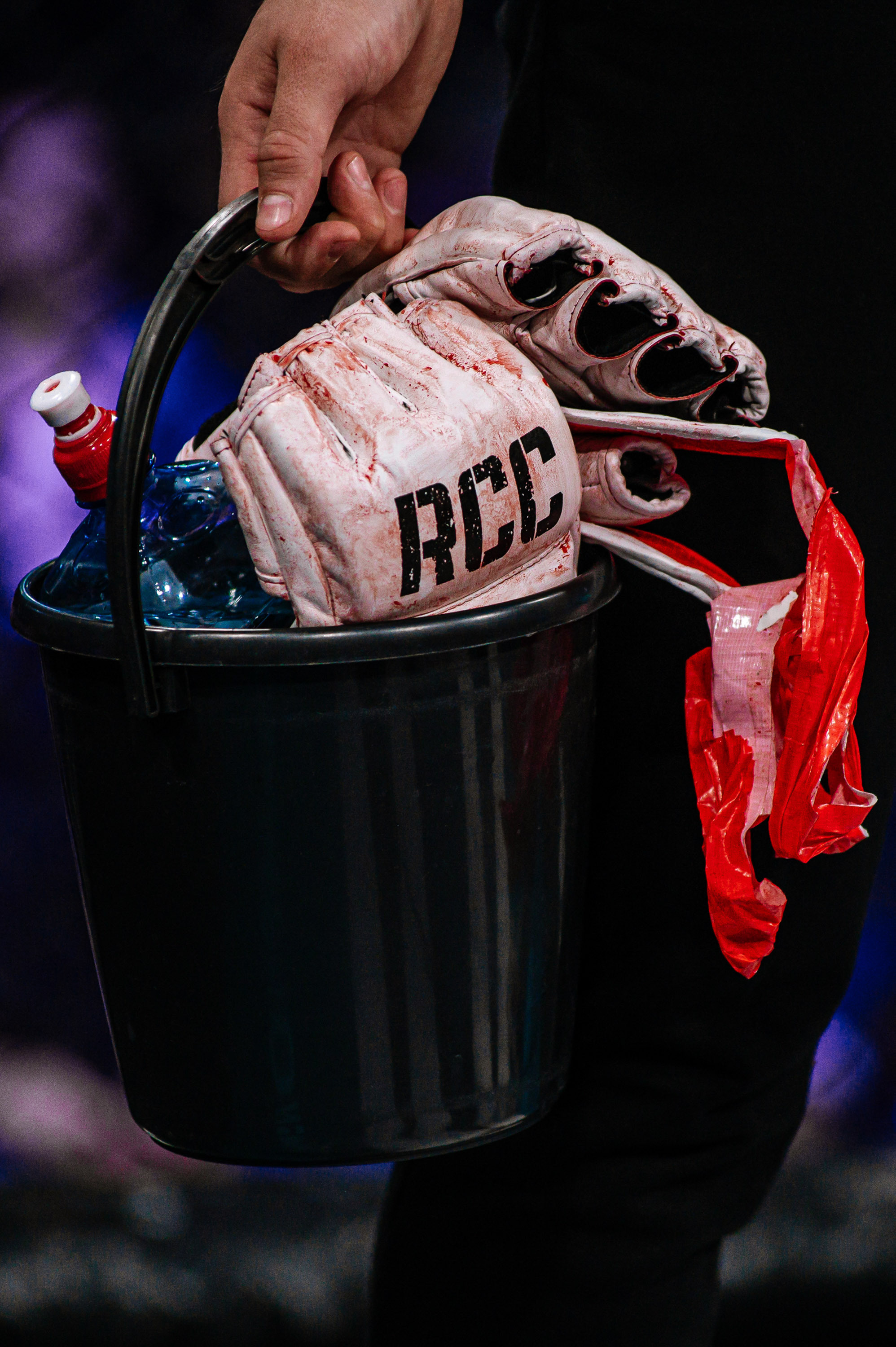 RCC MMA. Максим Комаров — Профессиональный фотограф