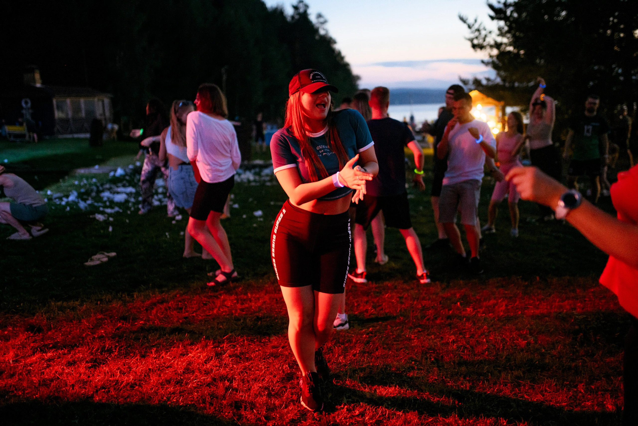 Пляжная вечеринка. Максим Комаров — Профессиональный фотограф