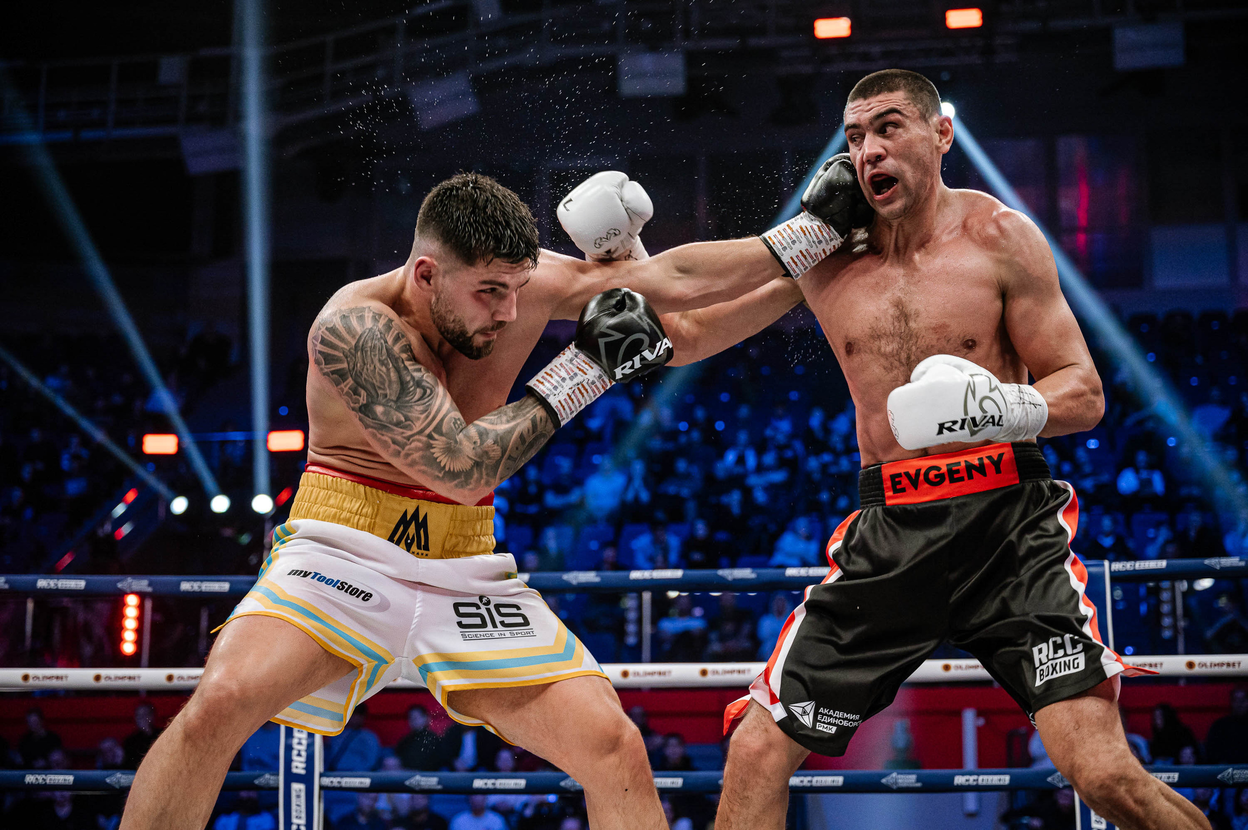 RCC Boxing. Максим Комаров — Профессиональный фотограф