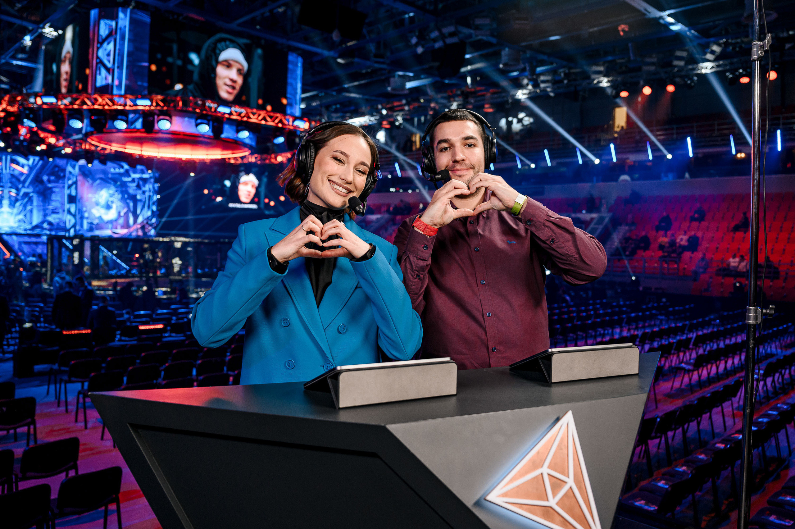 RCC MMA. Максим Комаров — Профессиональный фотограф