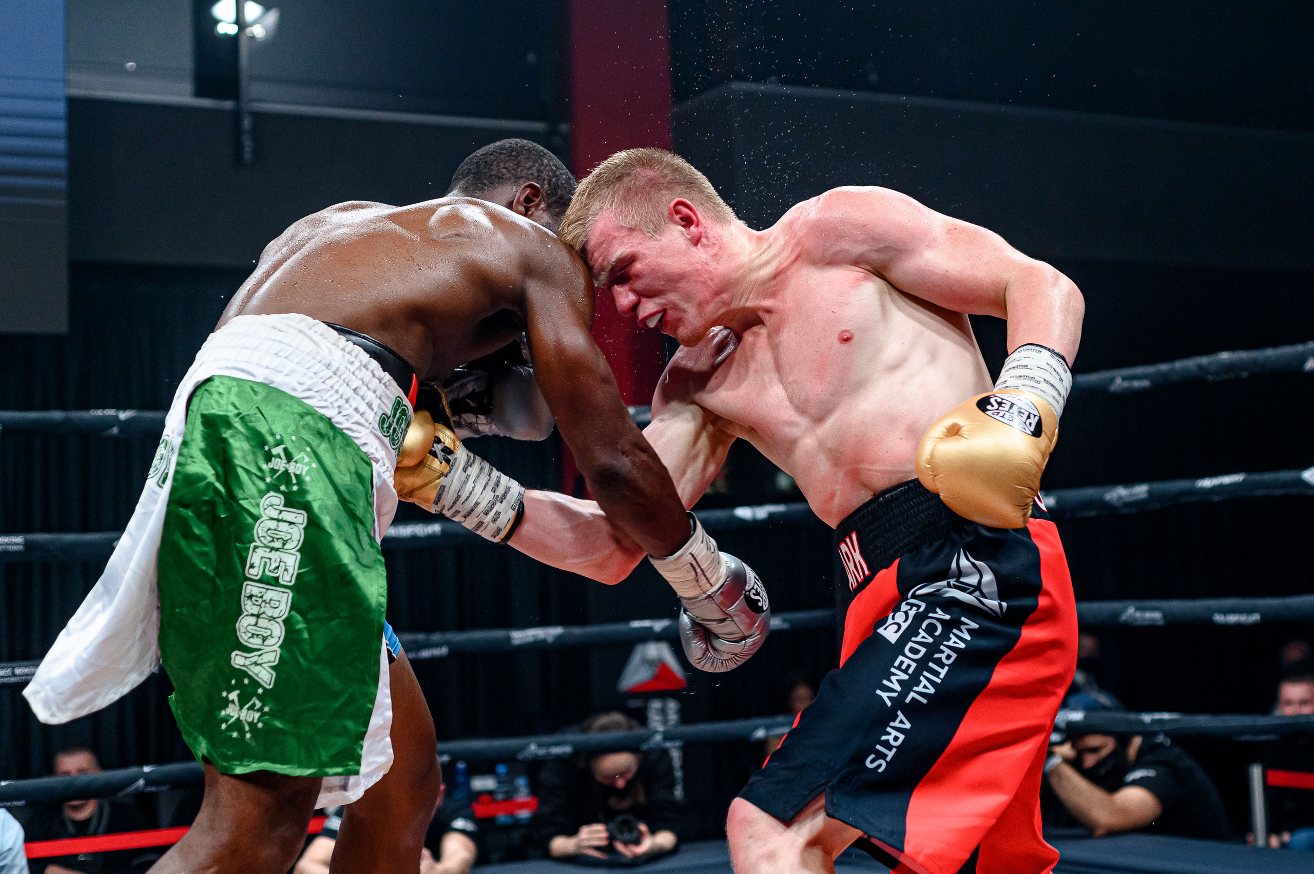 RCC Boxing. Максим Комаров — Профессиональный фотограф