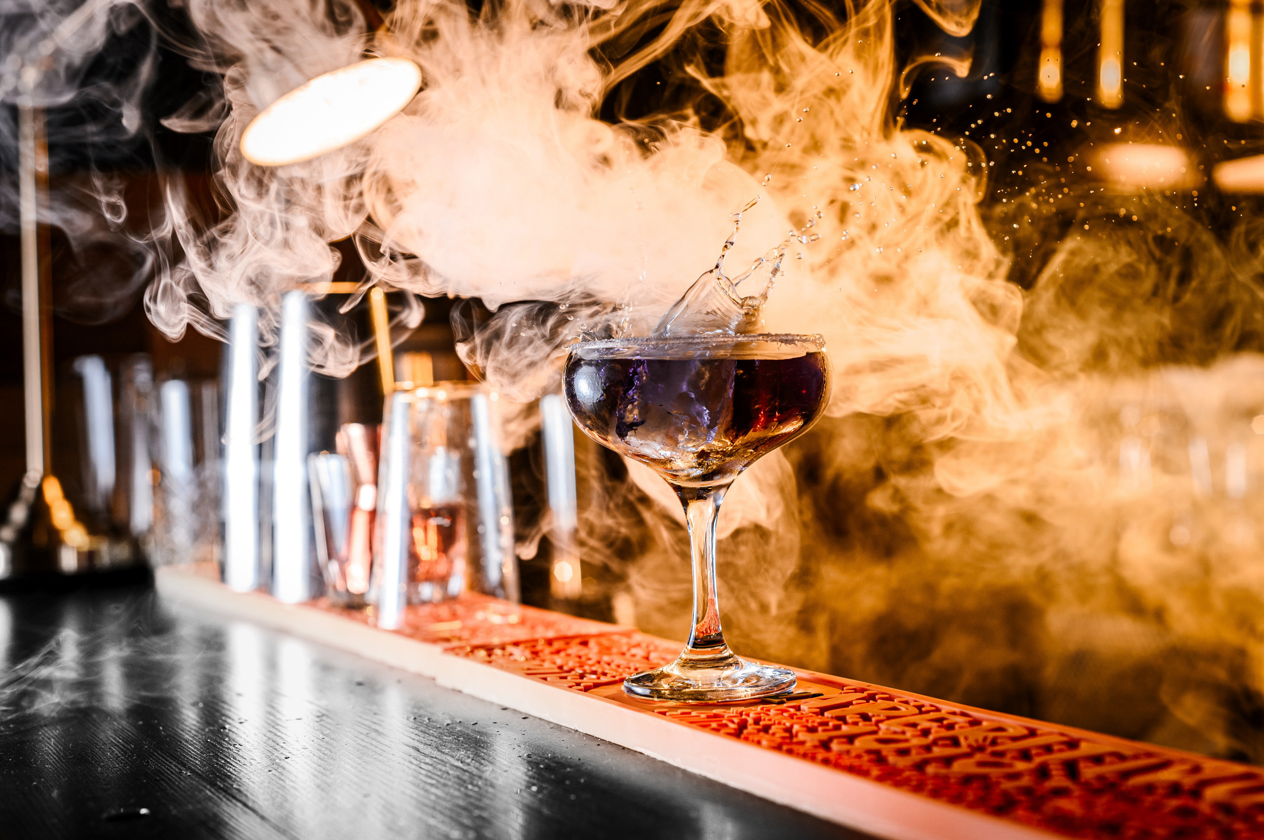 Клубы/Бары. Максим Комаров — Профессиональный фотограф