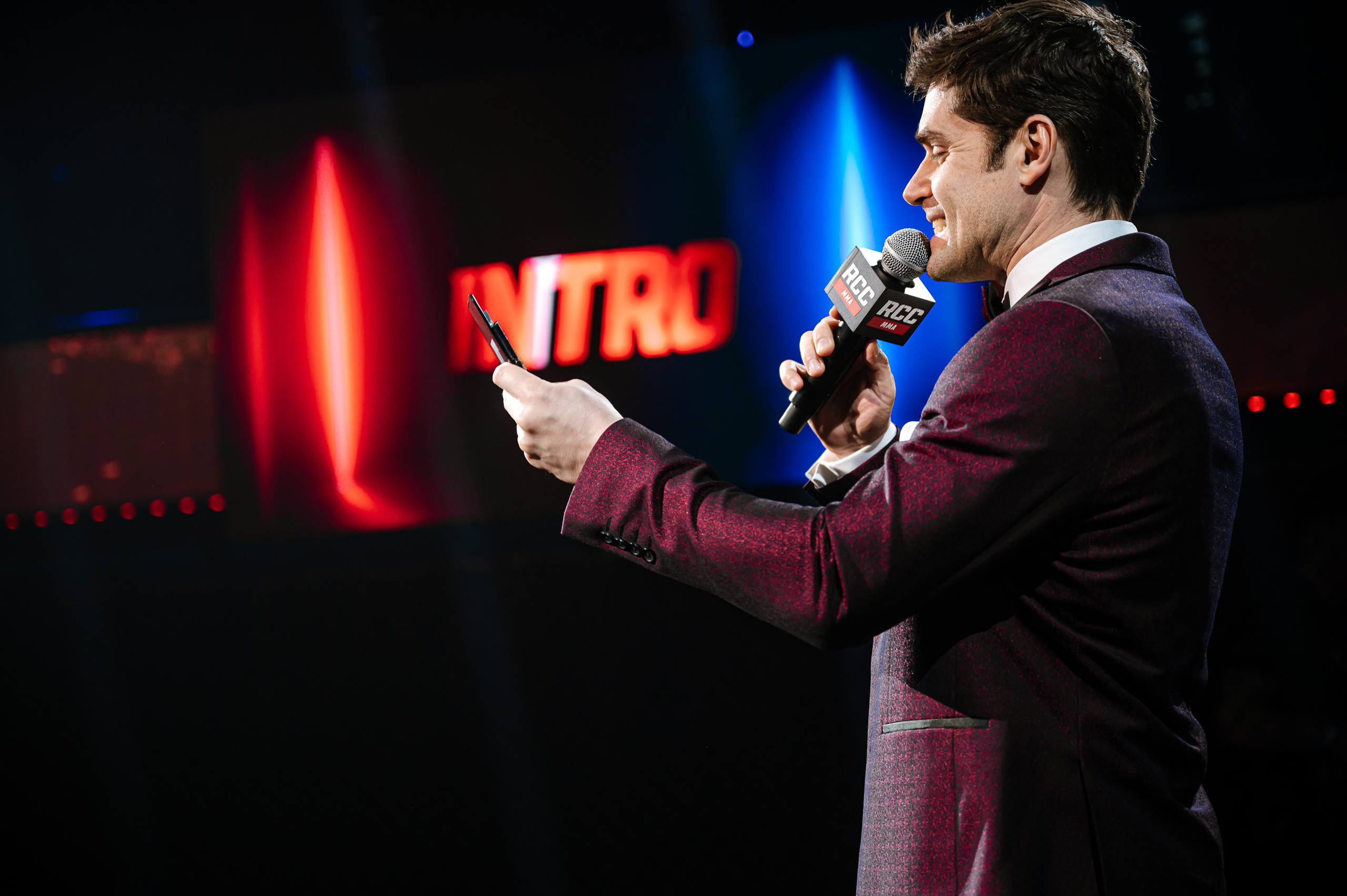 RCC MMA. Максим Комаров — Профессиональный фотограф