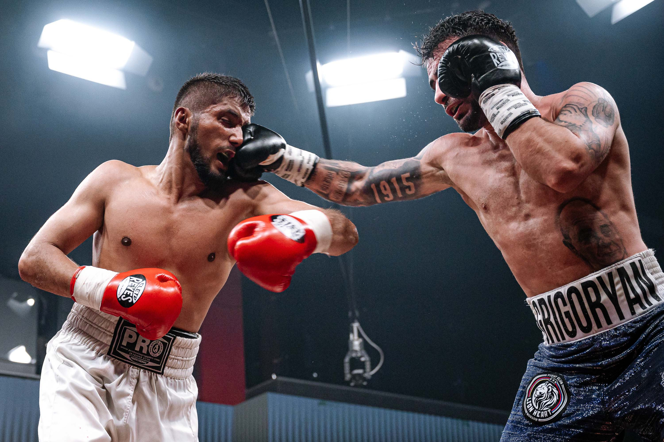 RCC Boxing. Максим Комаров — Профессиональный фотограф