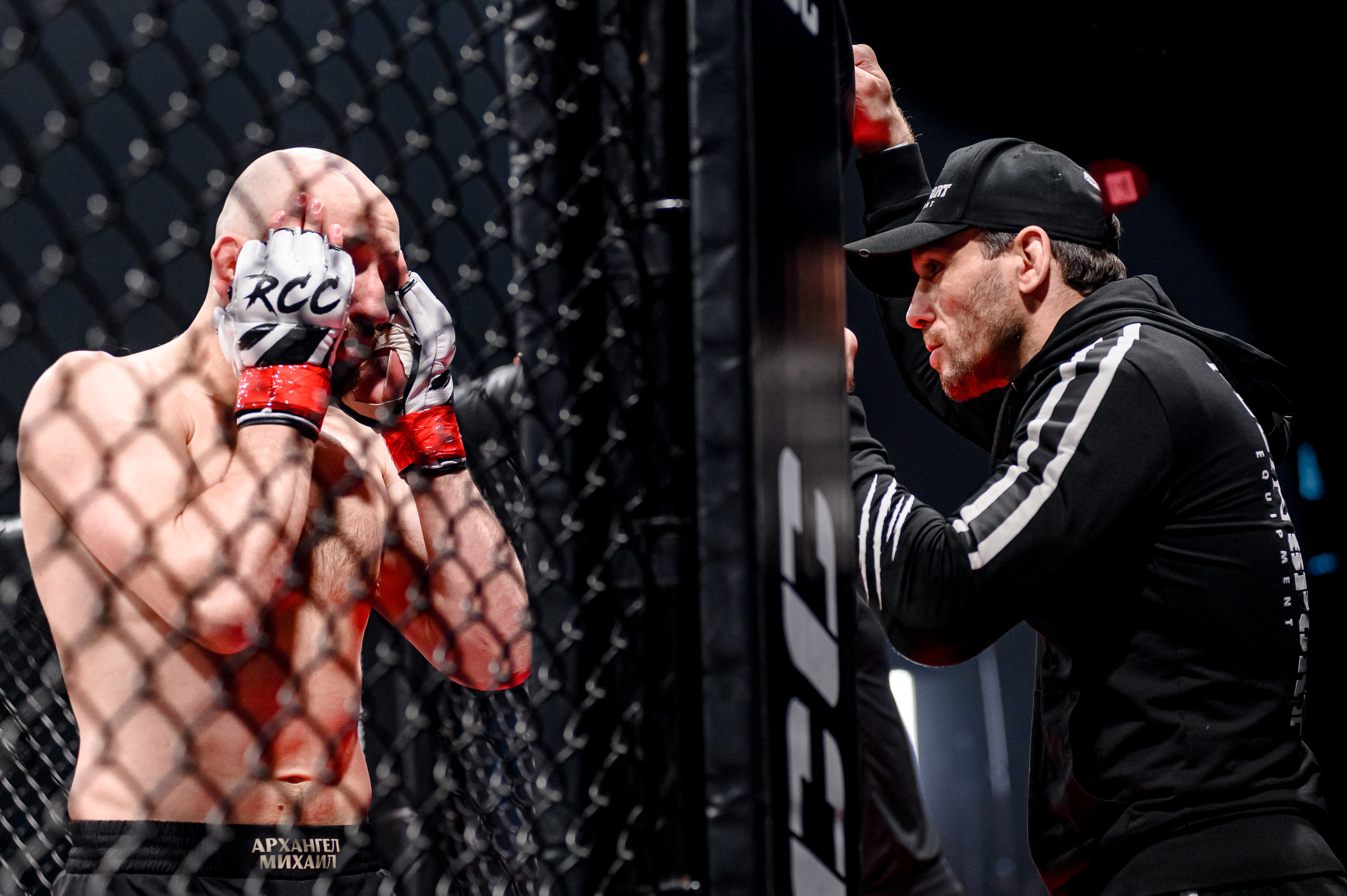 RCC MMA. Максим Комаров — Профессиональный фотограф