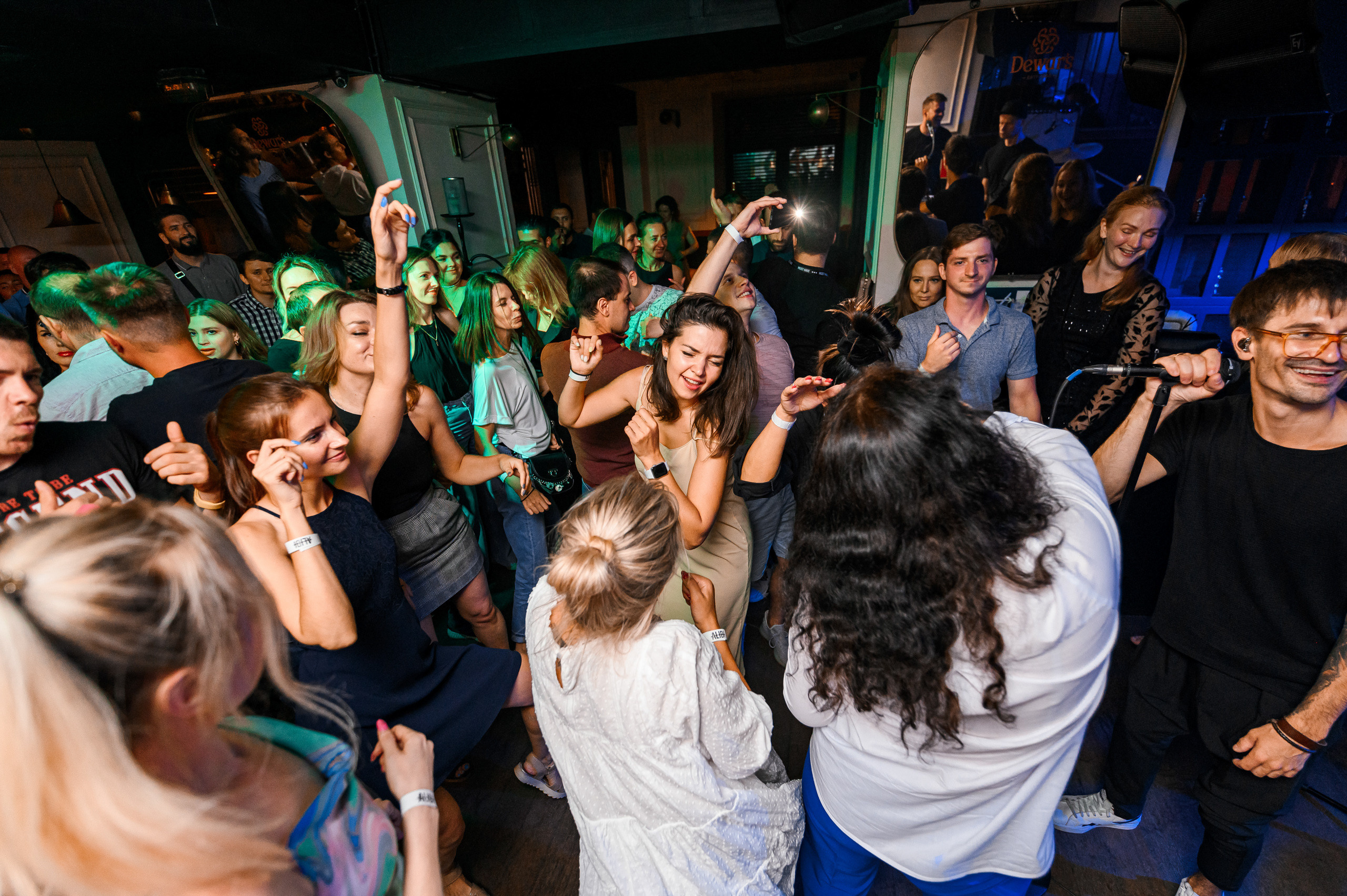 Клубы/Бары. Максим Комаров — Профессиональный фотограф