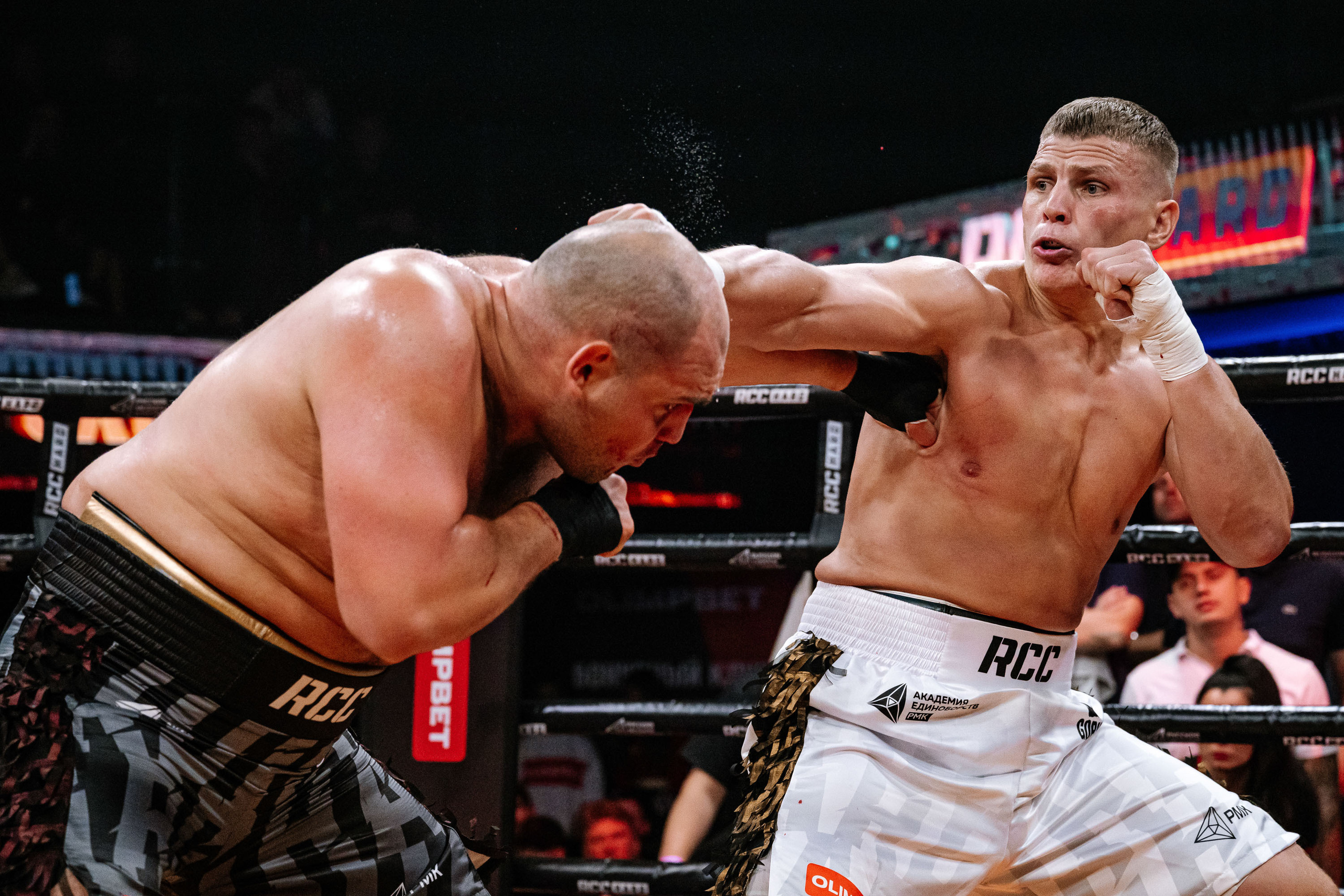 Кулачные БОИ RCC HARD. Максим Комаров — Профессиональный фотограф