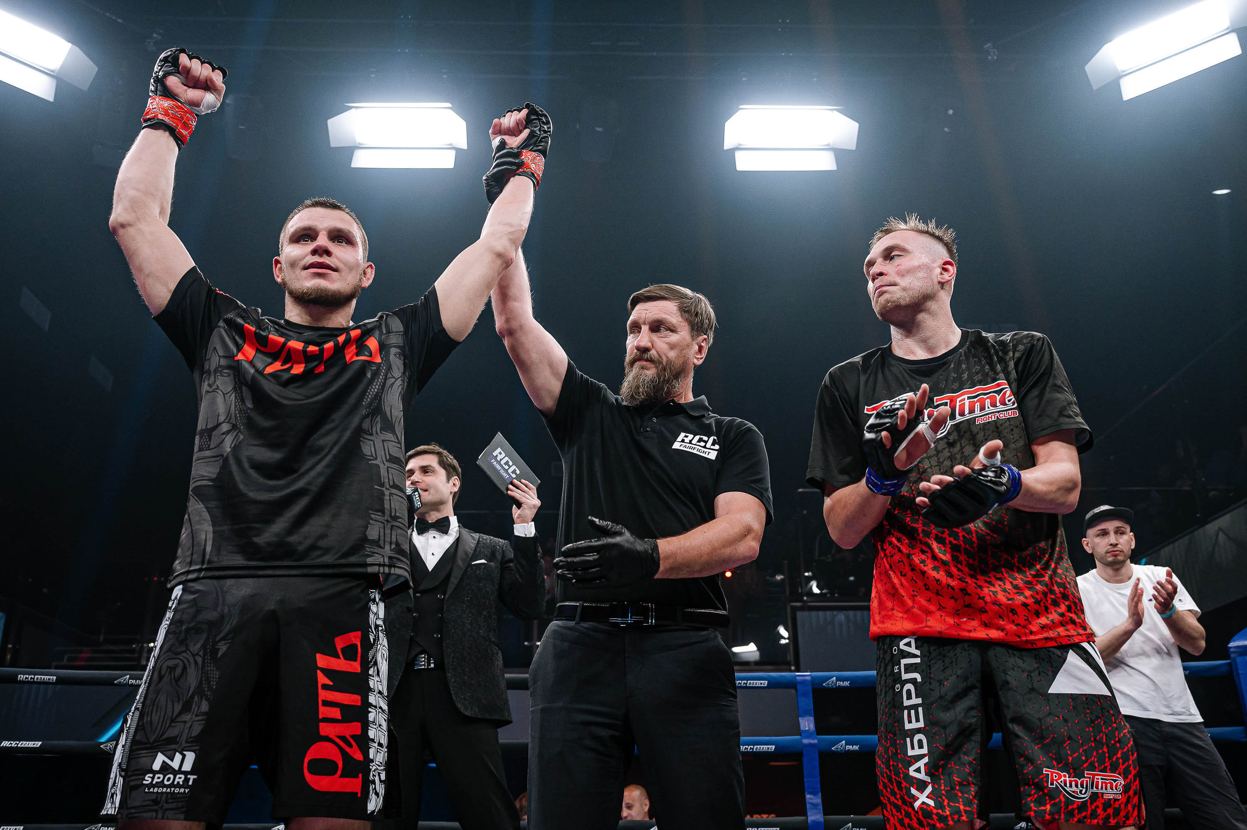 RCC Boxing. Максим Комаров — Профессиональный фотограф