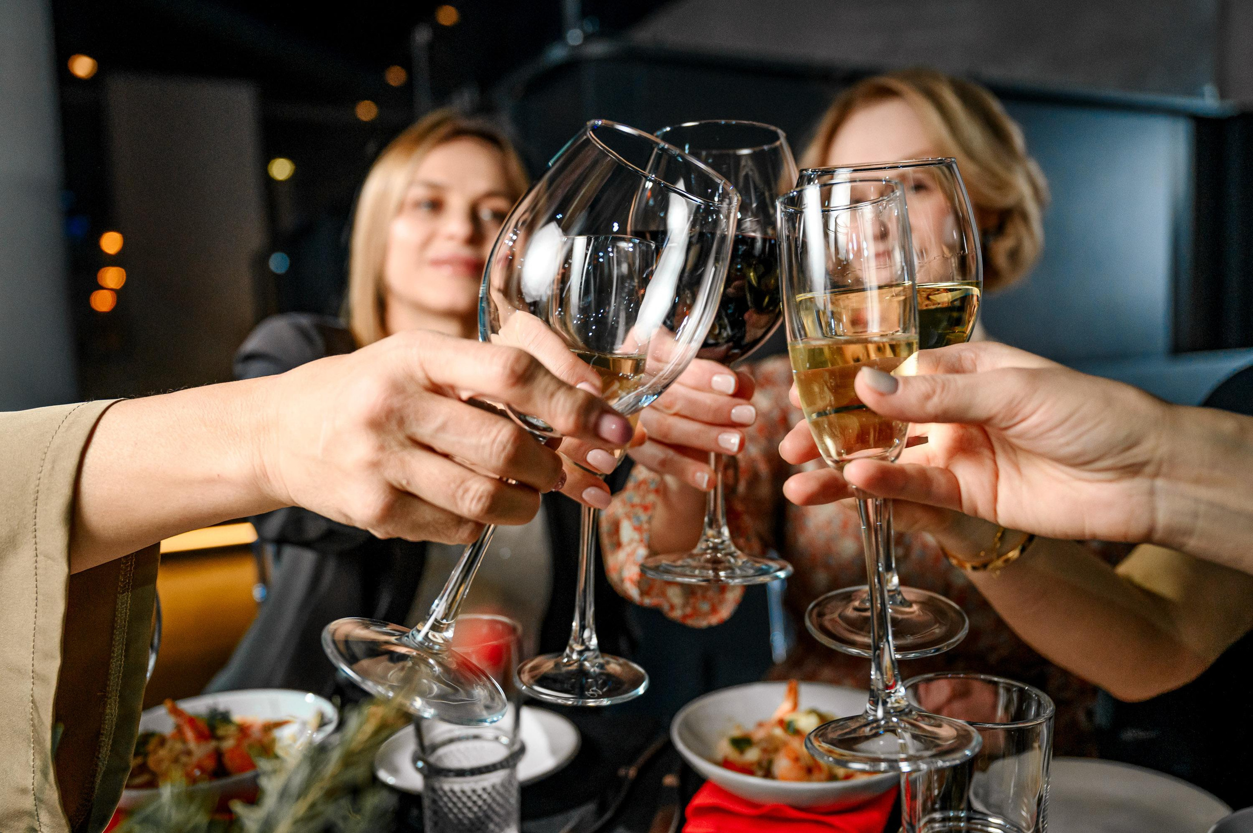 Покровский пассаж 2023. Максим Комаров — Профессиональный фотограф