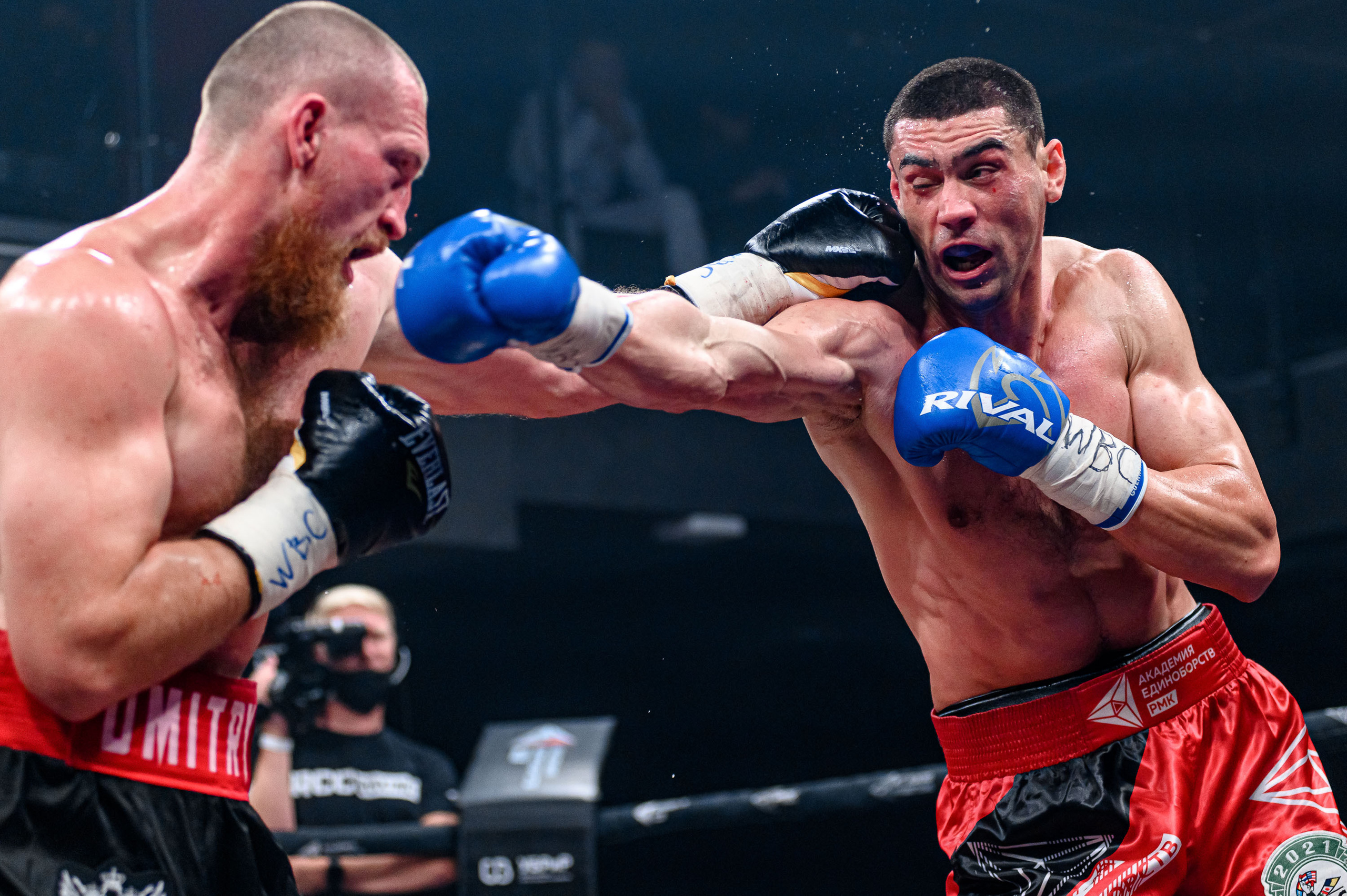 RCC Boxing. Максим Комаров — Профессиональный фотограф