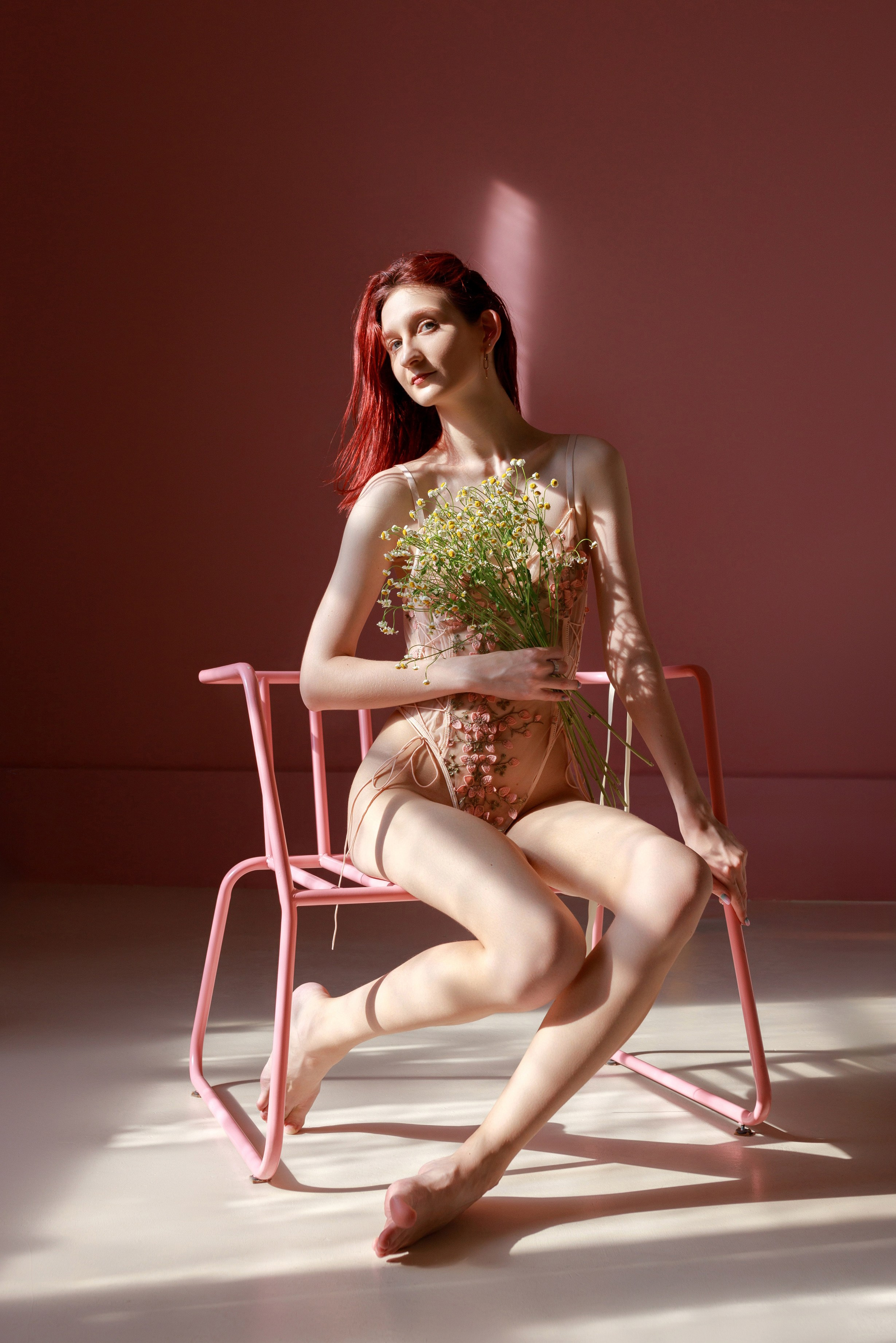 Алёна в розовом зале. Фотографии в Санкт-Петербурге и не только. Александр Колдин