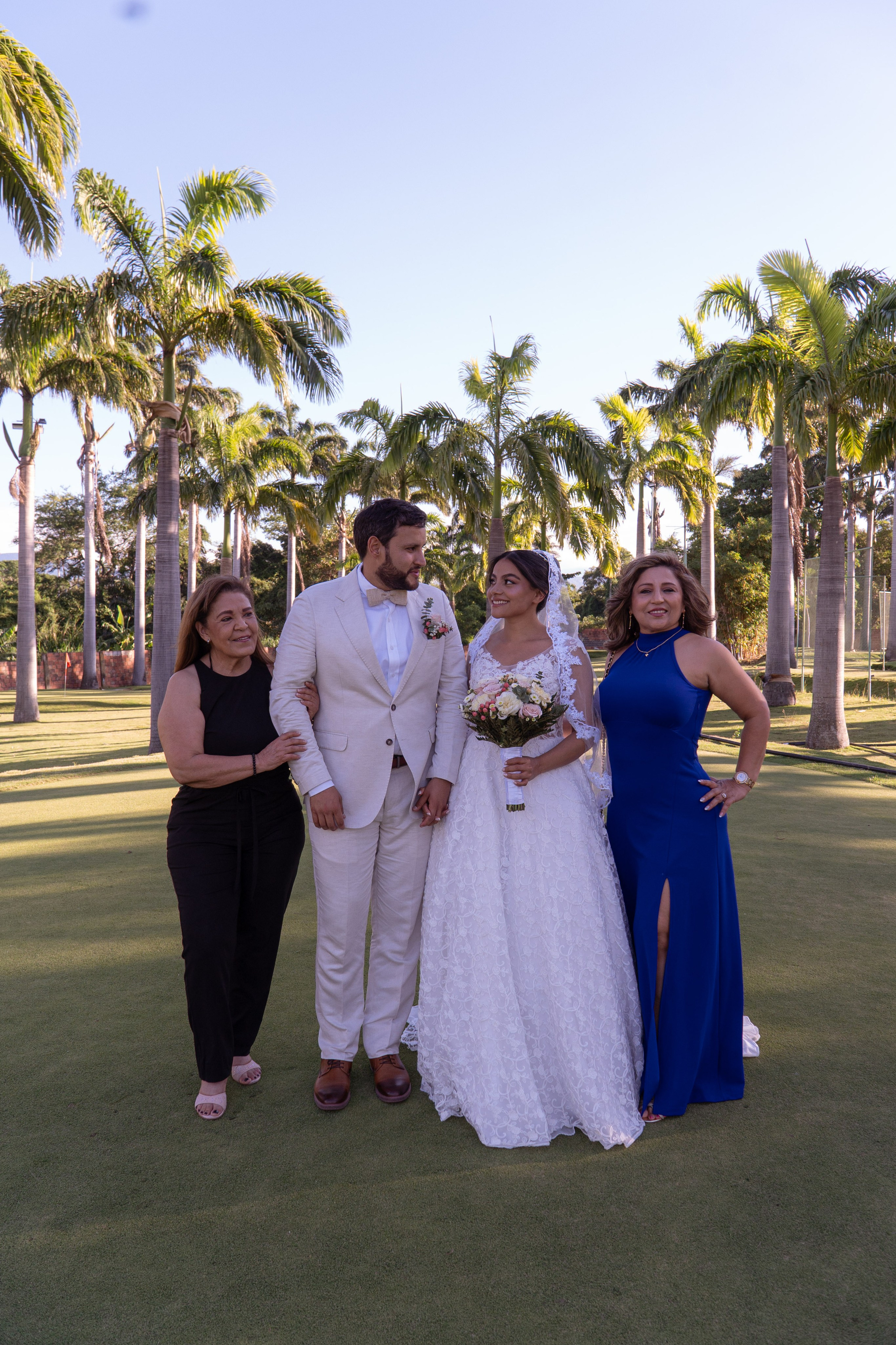 Carola & Gerson. Wedding Photographer in Barcelona and Medellin