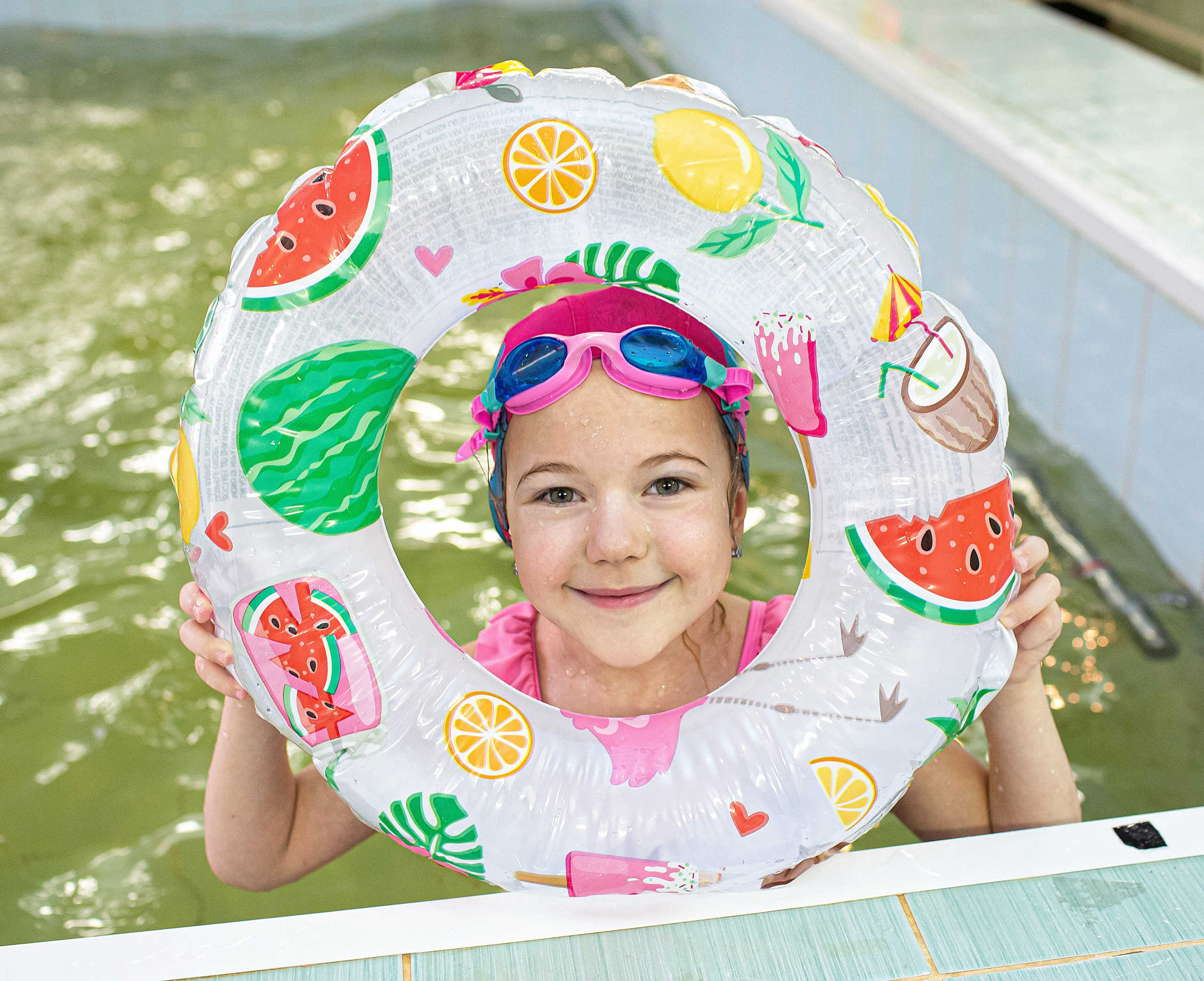 Бассейн в детском саду. Свадебный, семейный, детский фотограф в Санкт-Петербурге