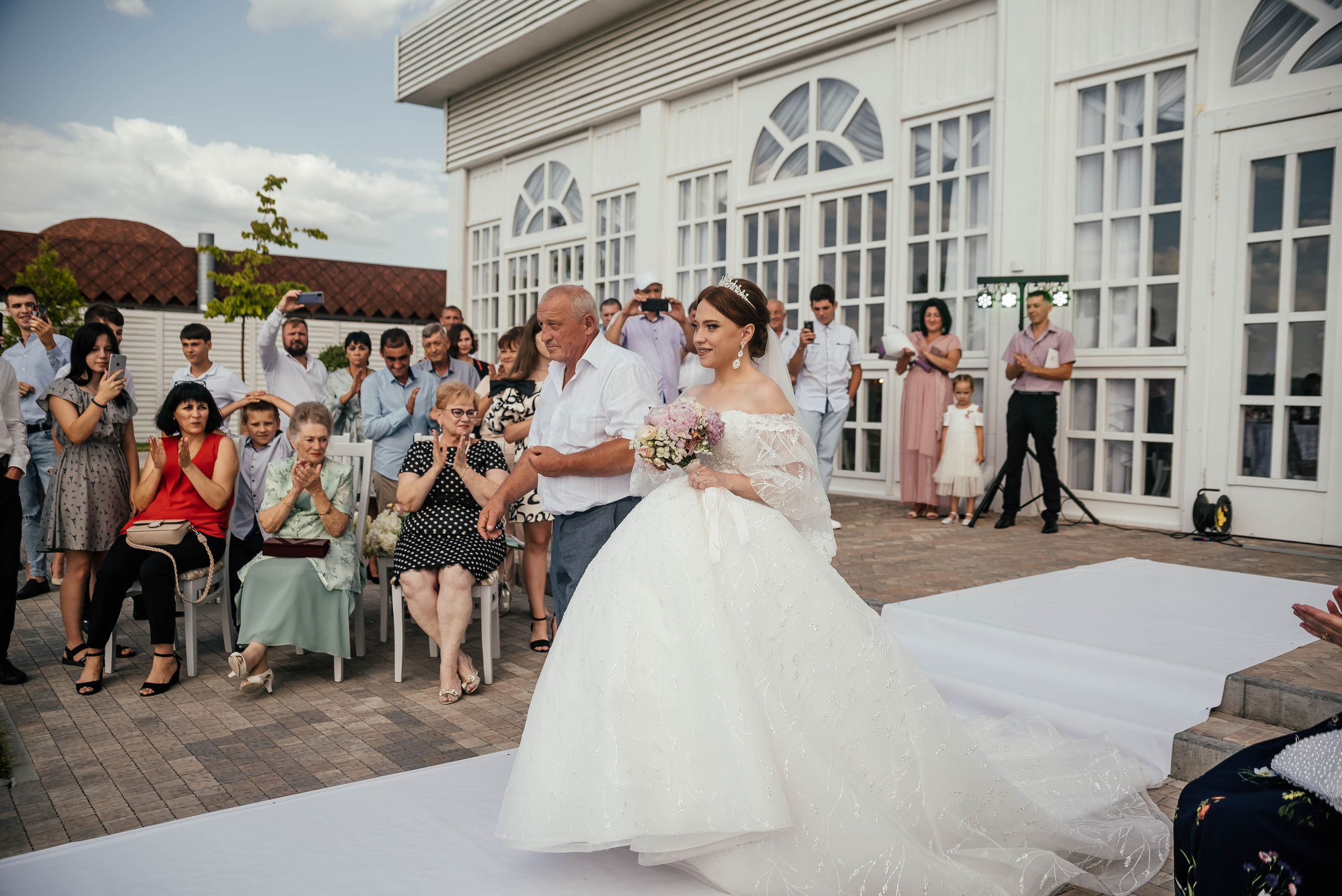 Юля и Леня. Свадебный фотограф в Ростове Александра Груздева