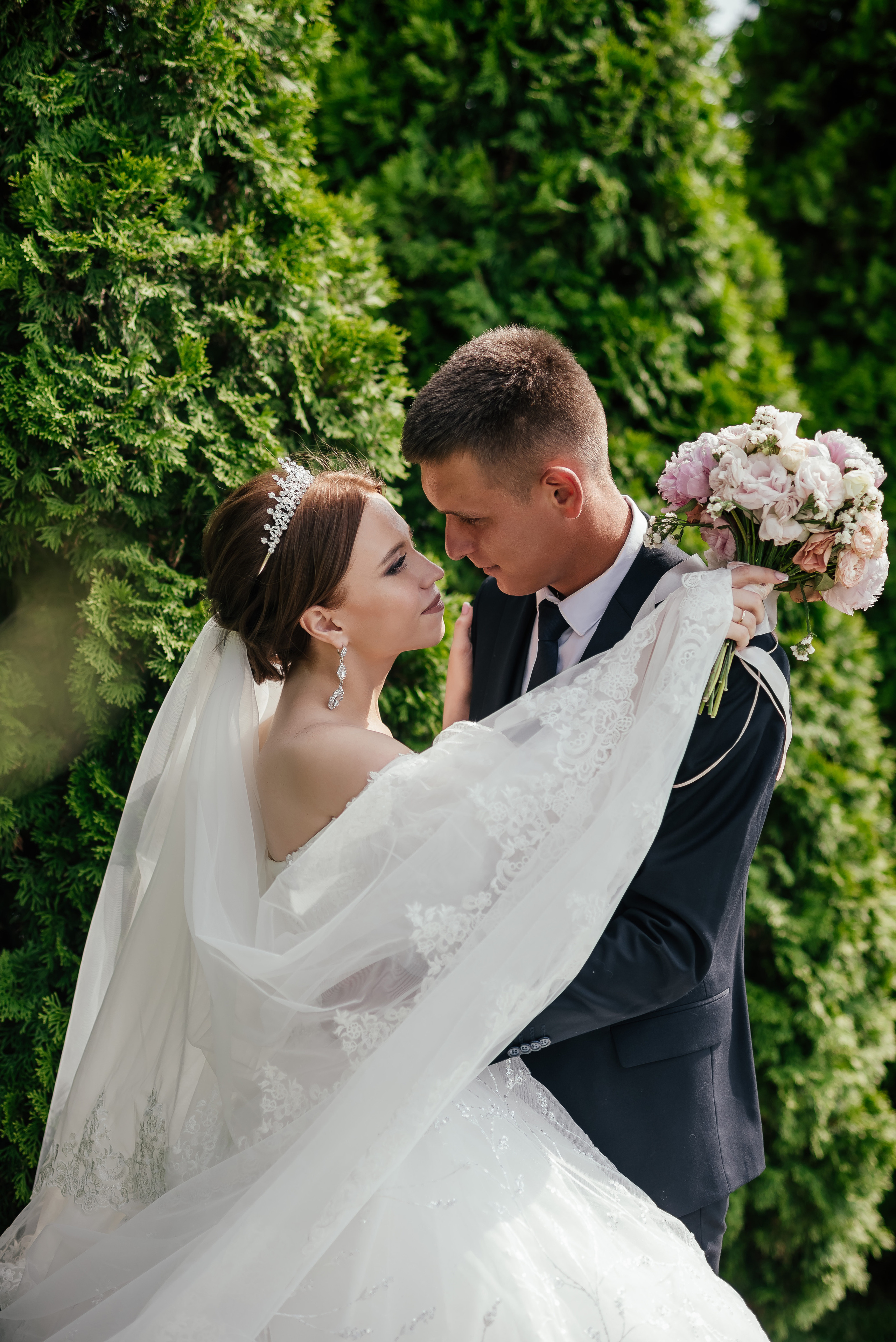 Юля и Леня. Свадебный фотограф в Ростове Александра Груздева