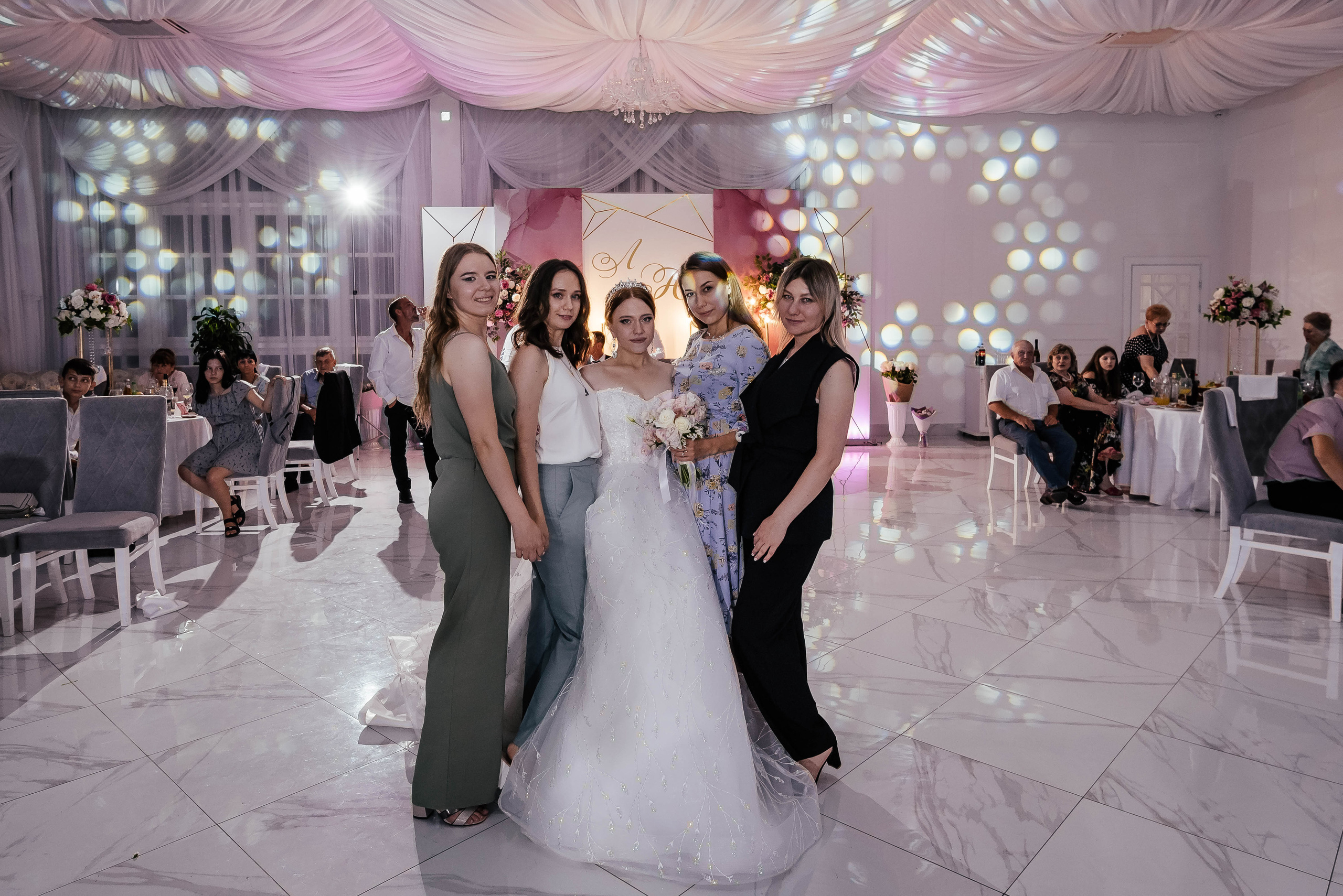 Юля и Леня. Свадебный фотограф в Ростове Александра Груздева