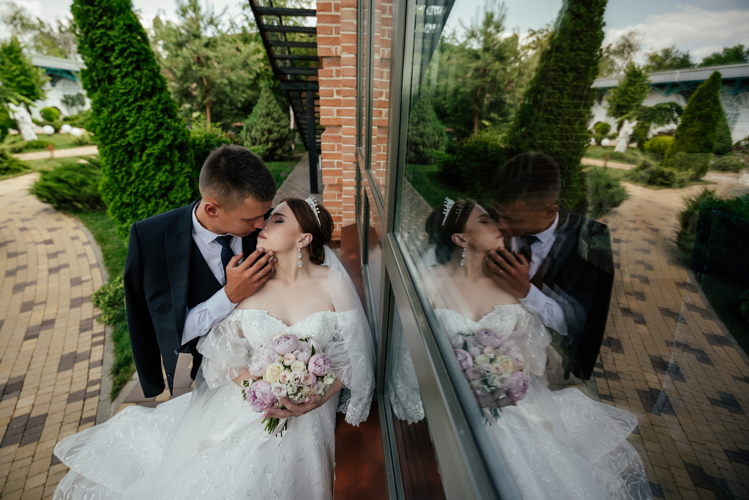 Юля и Леня. Свадебный фотограф в Ростове Александра Груздева