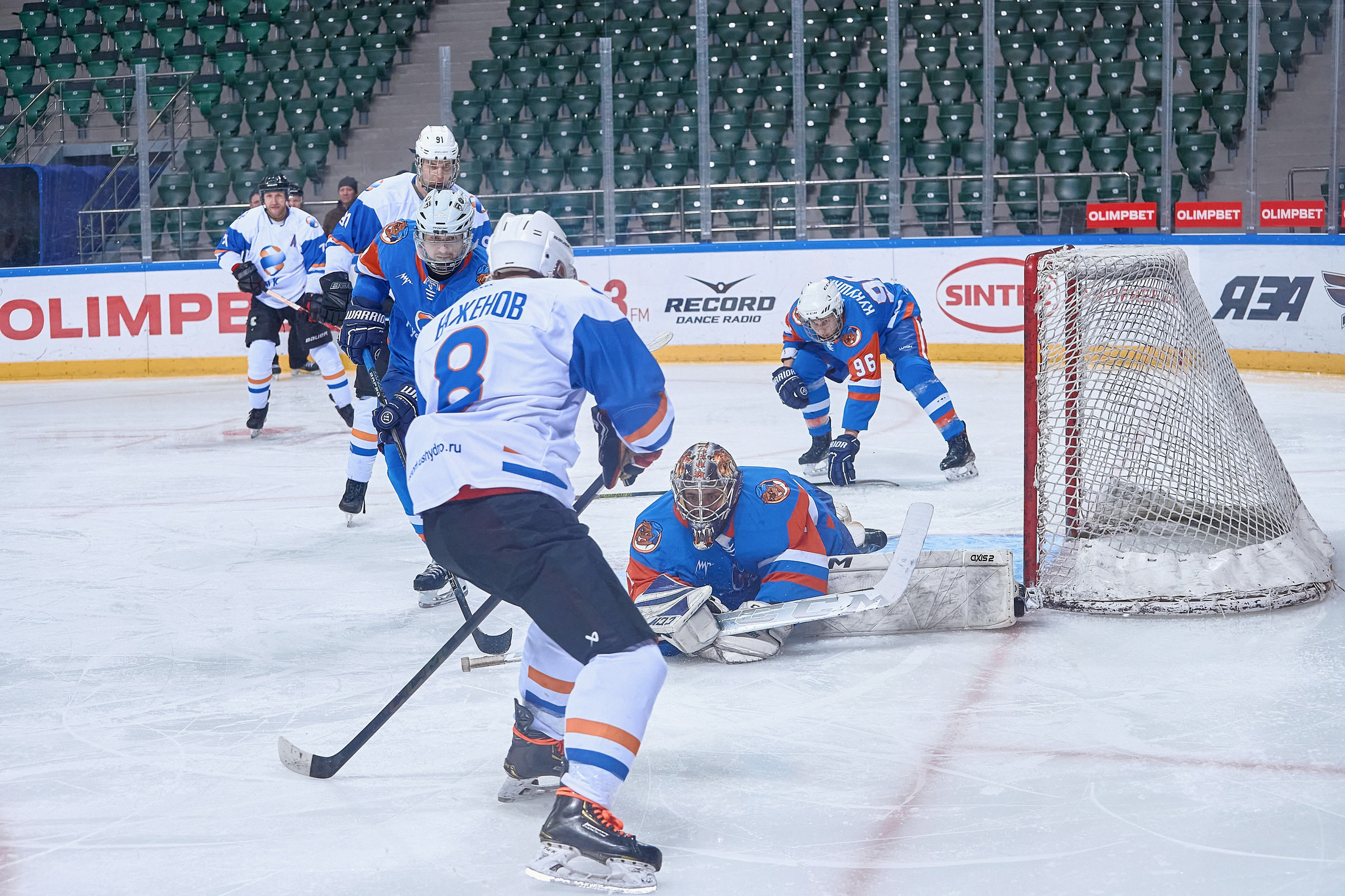 Платинум Арена — Хоккей — РусГидро. Фотограф Яковлев Роман — Красноярск