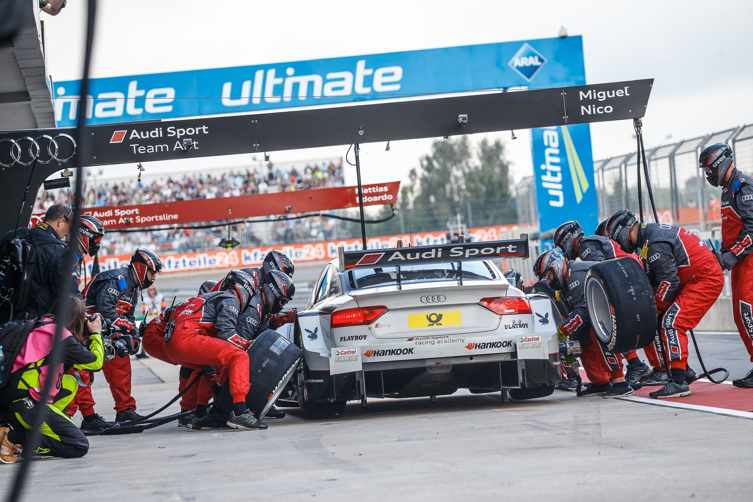 Репортажный фотограф в Москве Майк Симонов
