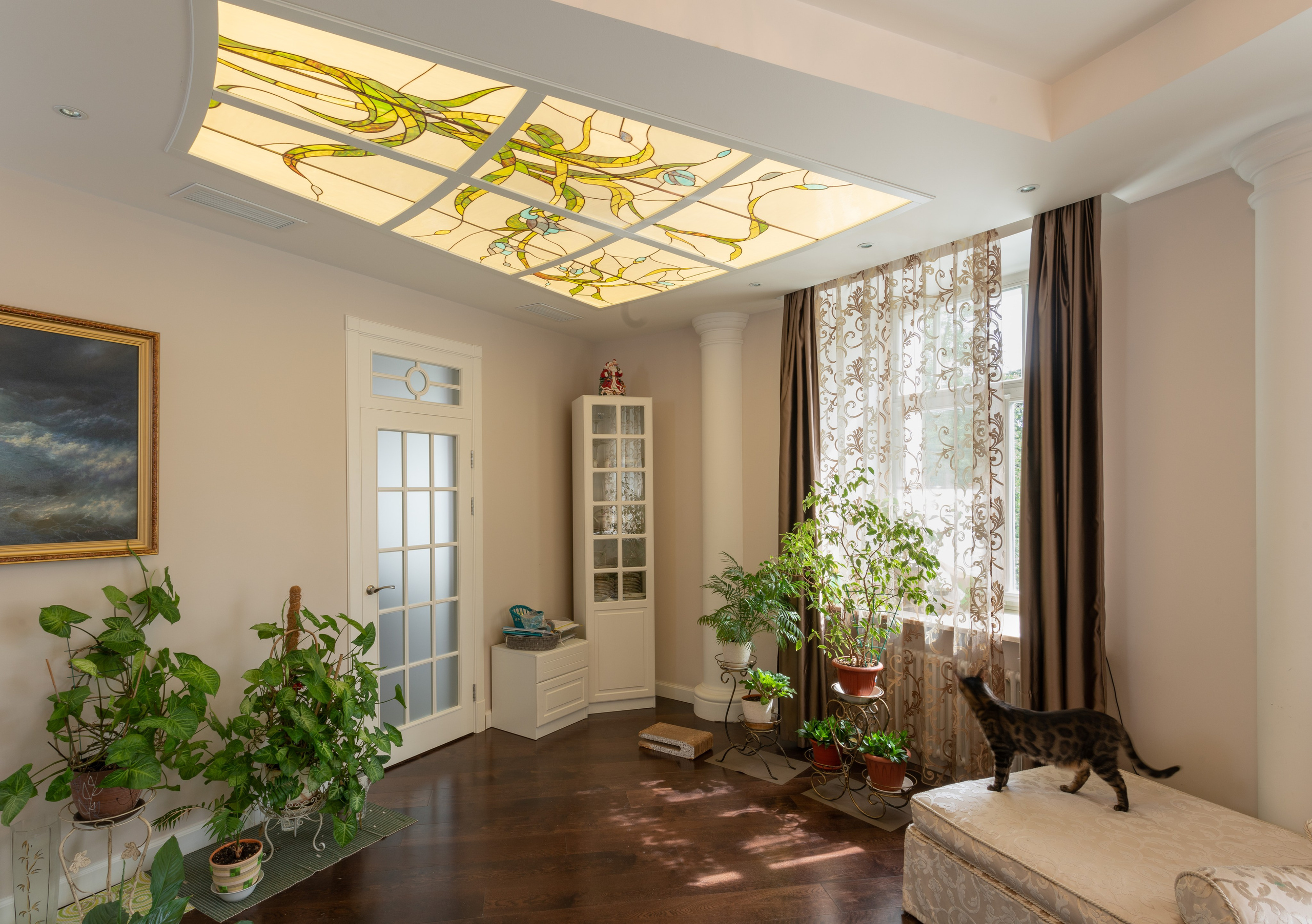 Витражные потолочные плафоны частного дома. Витраж и мозаика на заказ в Санкт-Петербурге